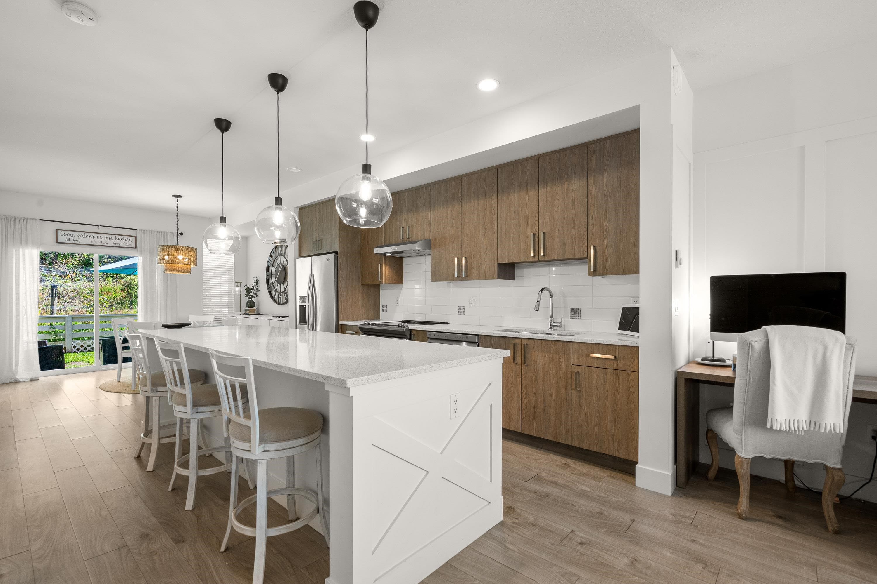3 - 34230 Elmwood Drive, Abbotsford, V2S 0J1 — photo 1