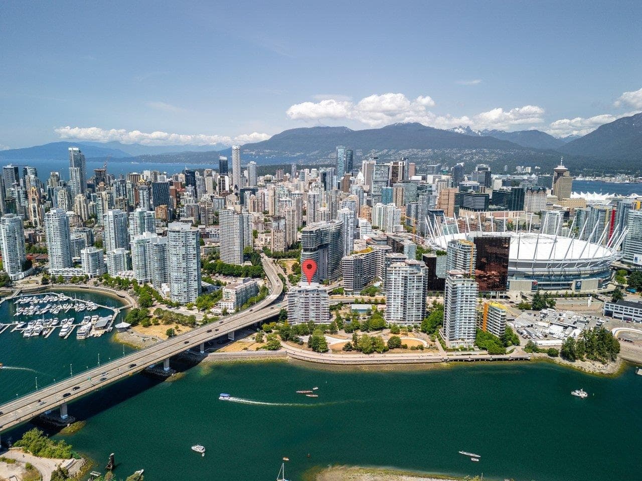 1006 - 980 Cooperage Way, Vancouver, V6B 0C3 — photo 1