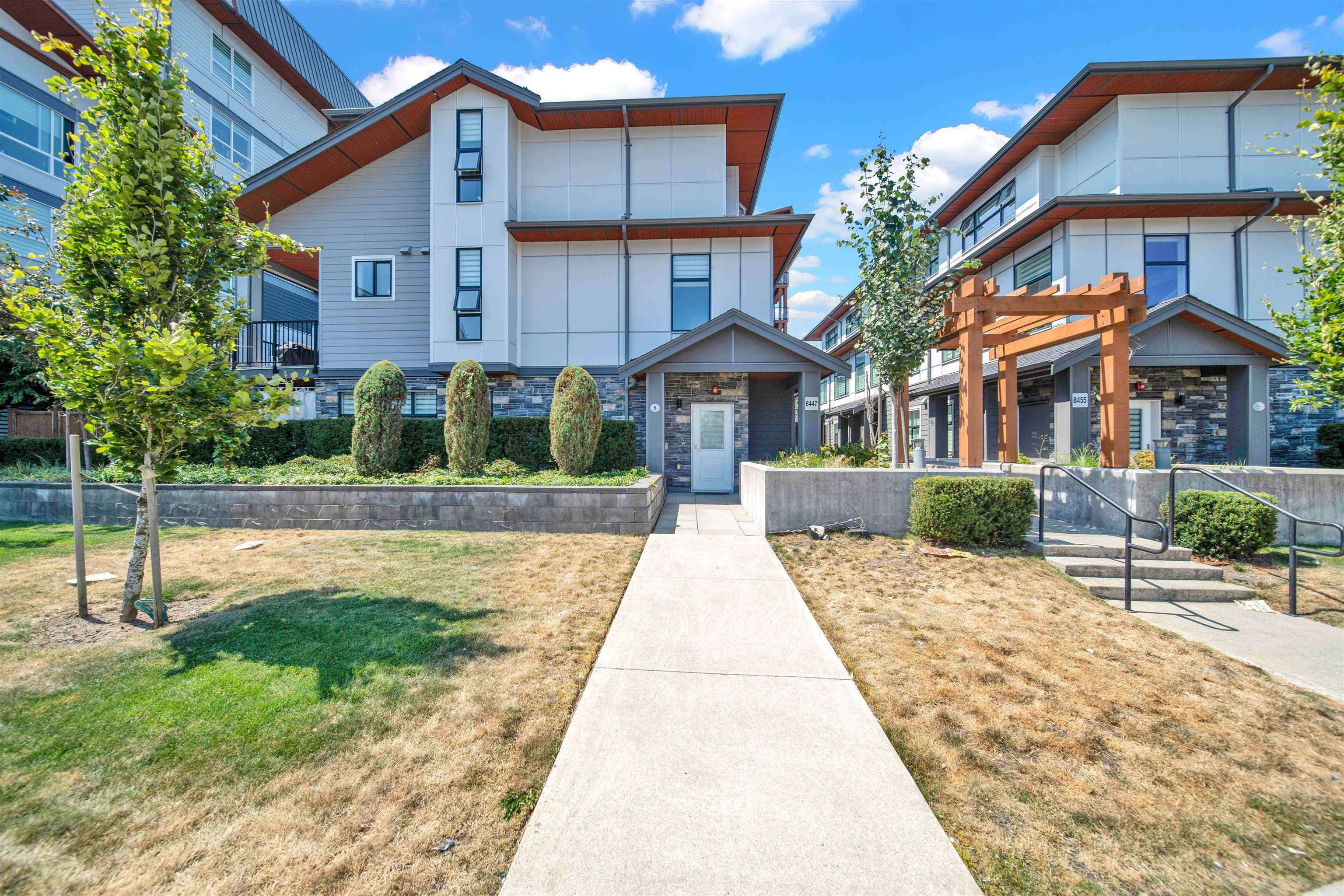 5 - 8447 115 Street, Delta
