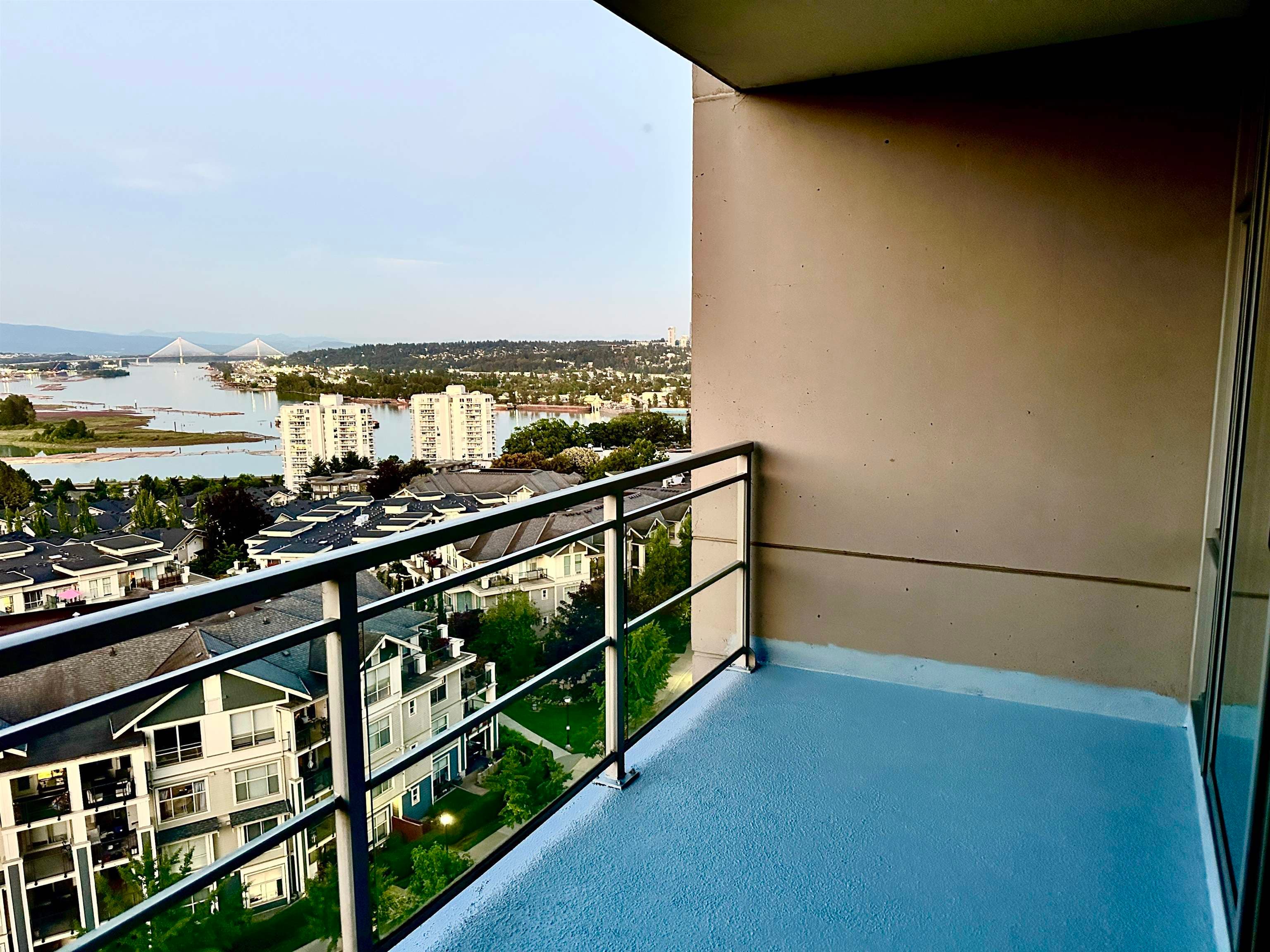 1103 - 280 Ross Drive, New Westminster, V3L 0C2 — photo 2