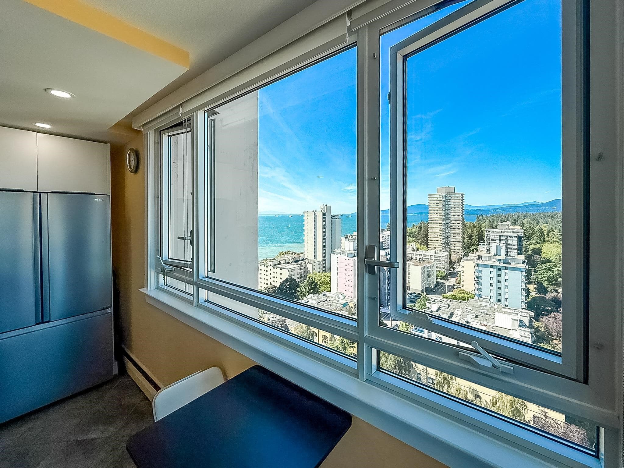 2006 - 1850 Comox Street, Vancouver, V6G 1R3 — photo 3