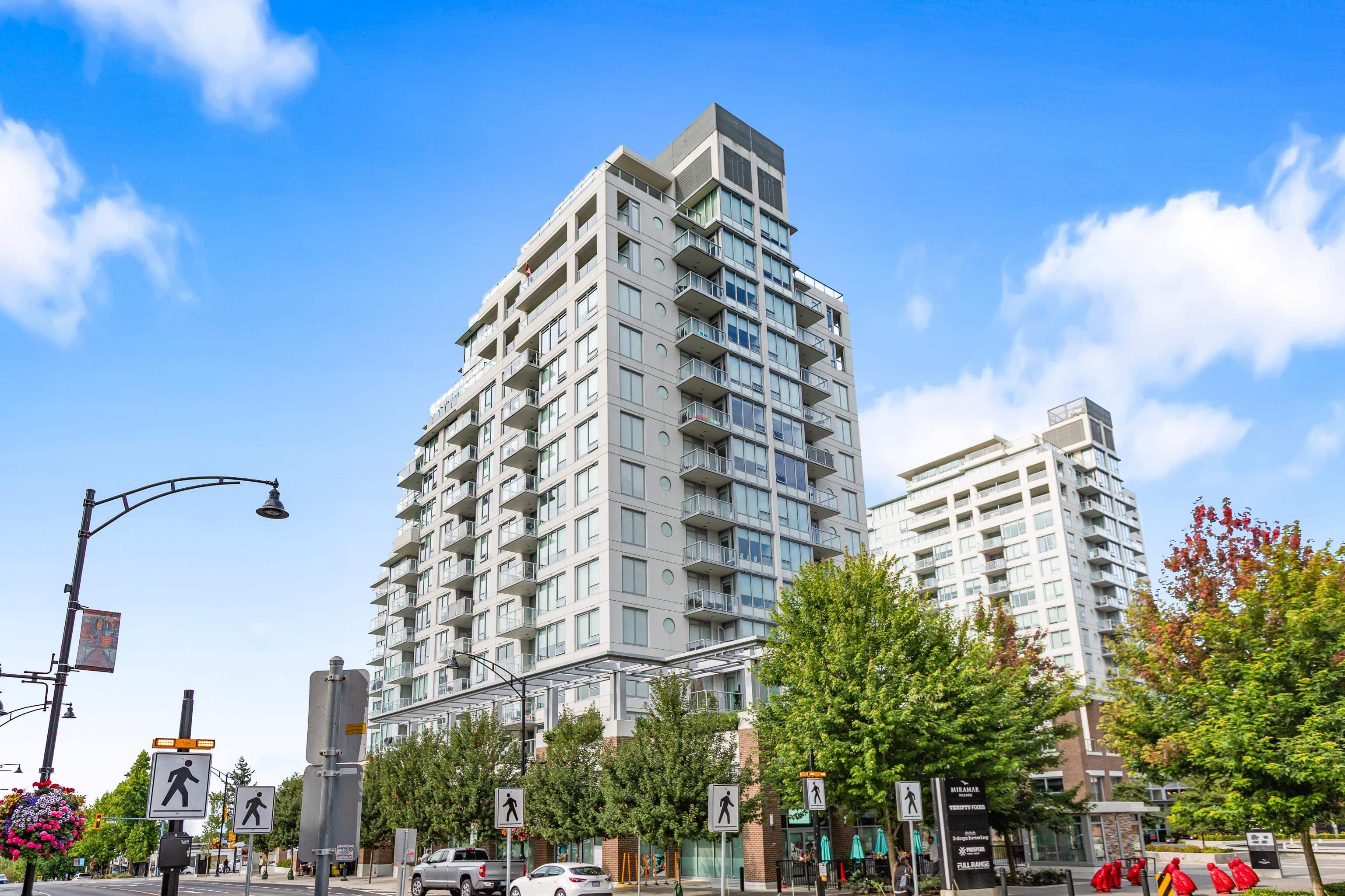 601 - 1441 Johnston Road, White Rock, V4B 3Z4 — photo 3