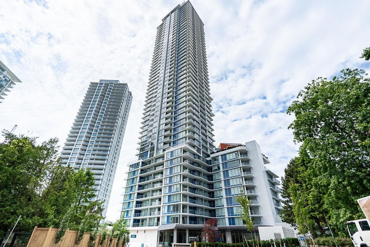 1602 - 518 Clarke Road, Coquitlam, V3J 0S7 — photo 2