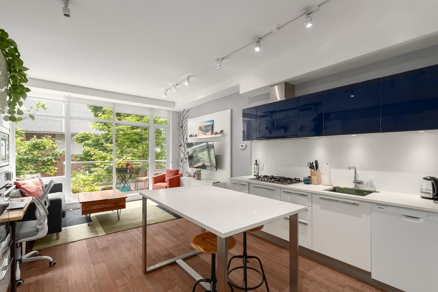 227 - 108 E 1st Avenue, Vancouver, V5T 0E3 — photo 1
