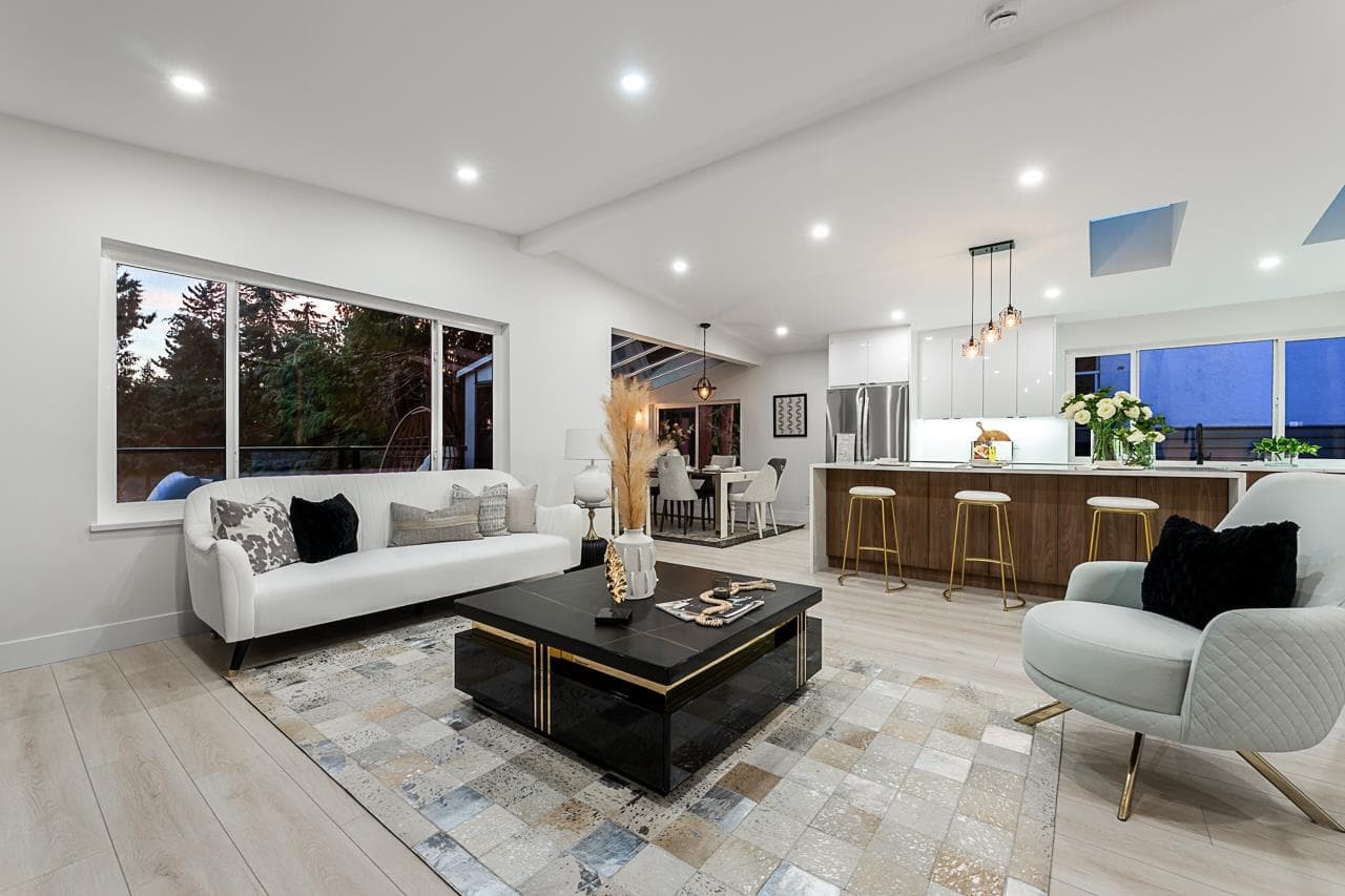 531 Greenway Avenue, North Vancouver, V7N 3C9 — photo 5