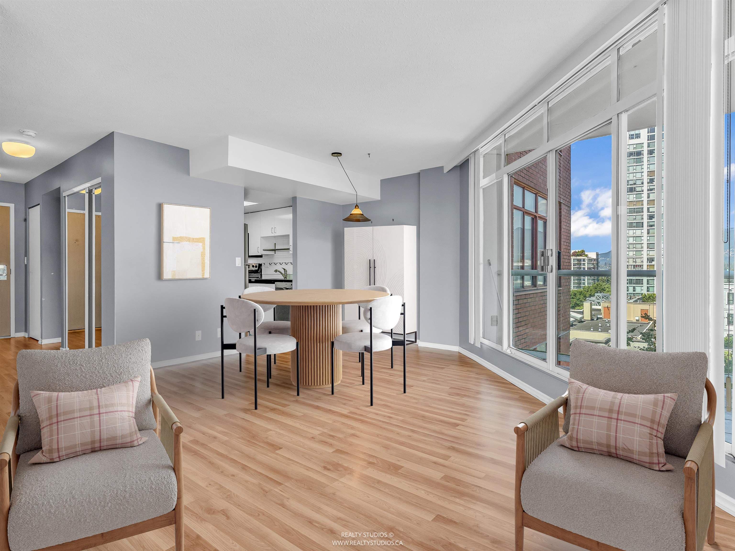 903 - 130 E 2nd Street, North Vancouver, V7L 1C3 — photo 3