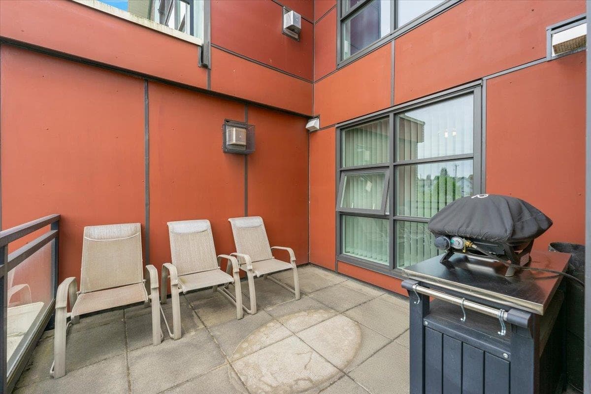 409 - 3255 Smith Avenue, Burnaby, V5G 0B5 — photo 5
