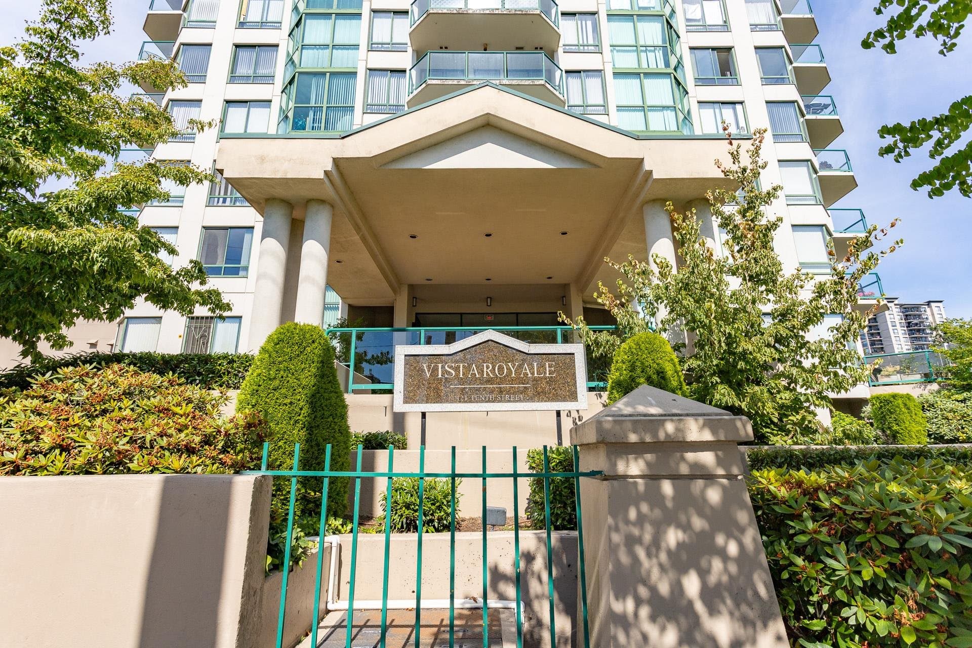 1106 - 121 Tenth Street, New Westminster, V3M 3X7 — photo 2