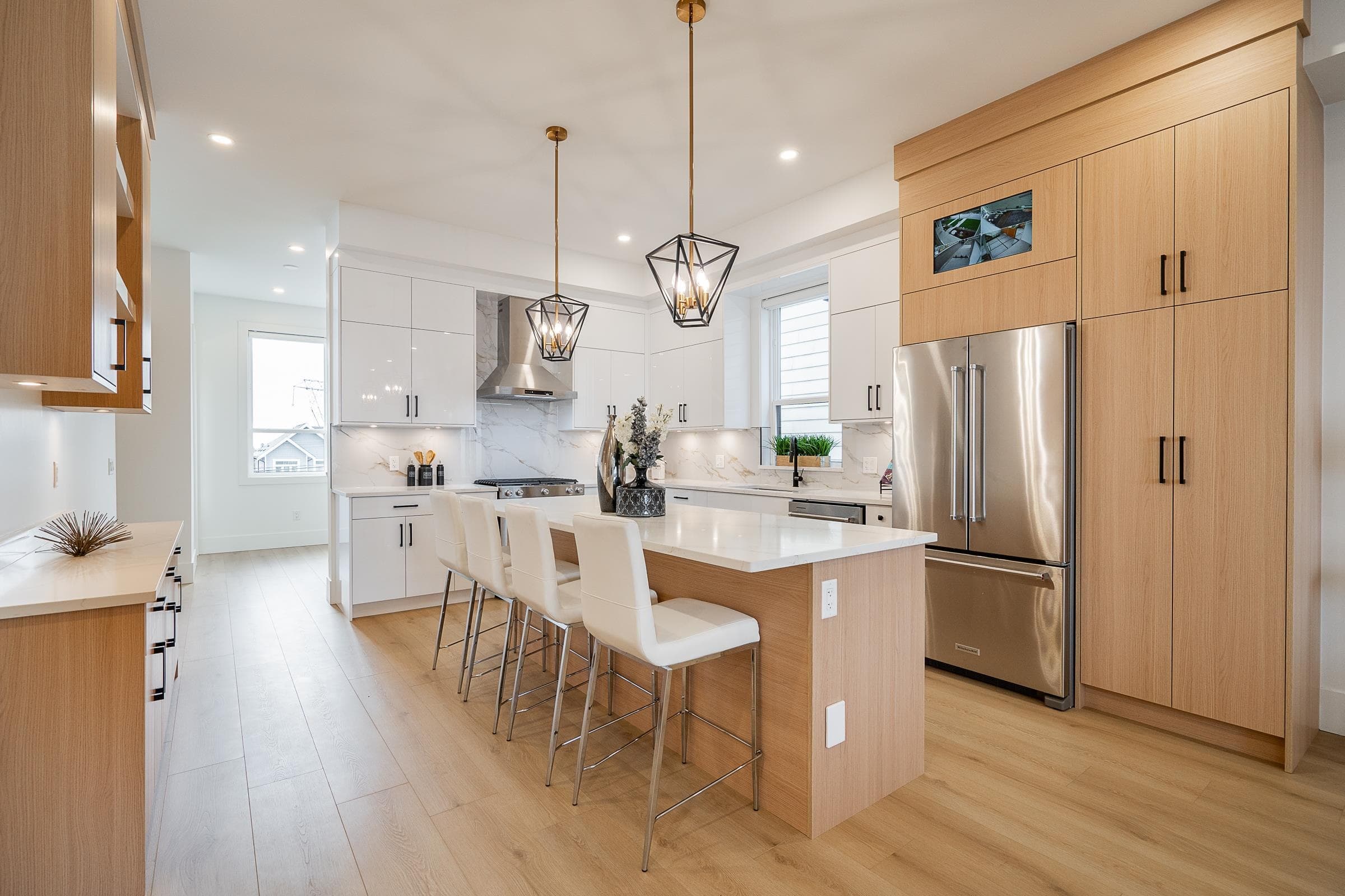 16681 16 Avenue, Surrey, V3S 9X7 — photo 1