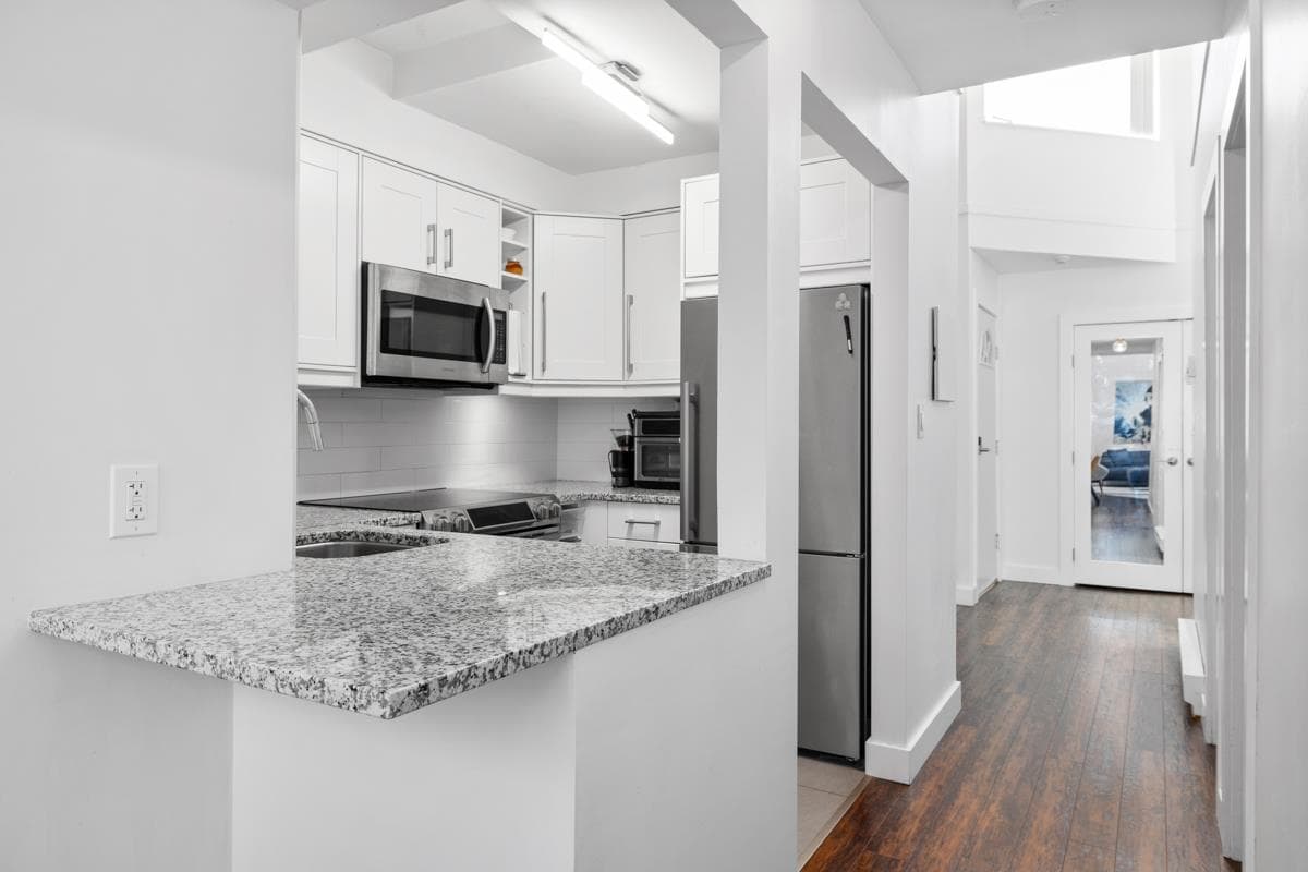 304 - 1082 W 8th Avenue, Vancouver, V6H 1C4 — photo 3