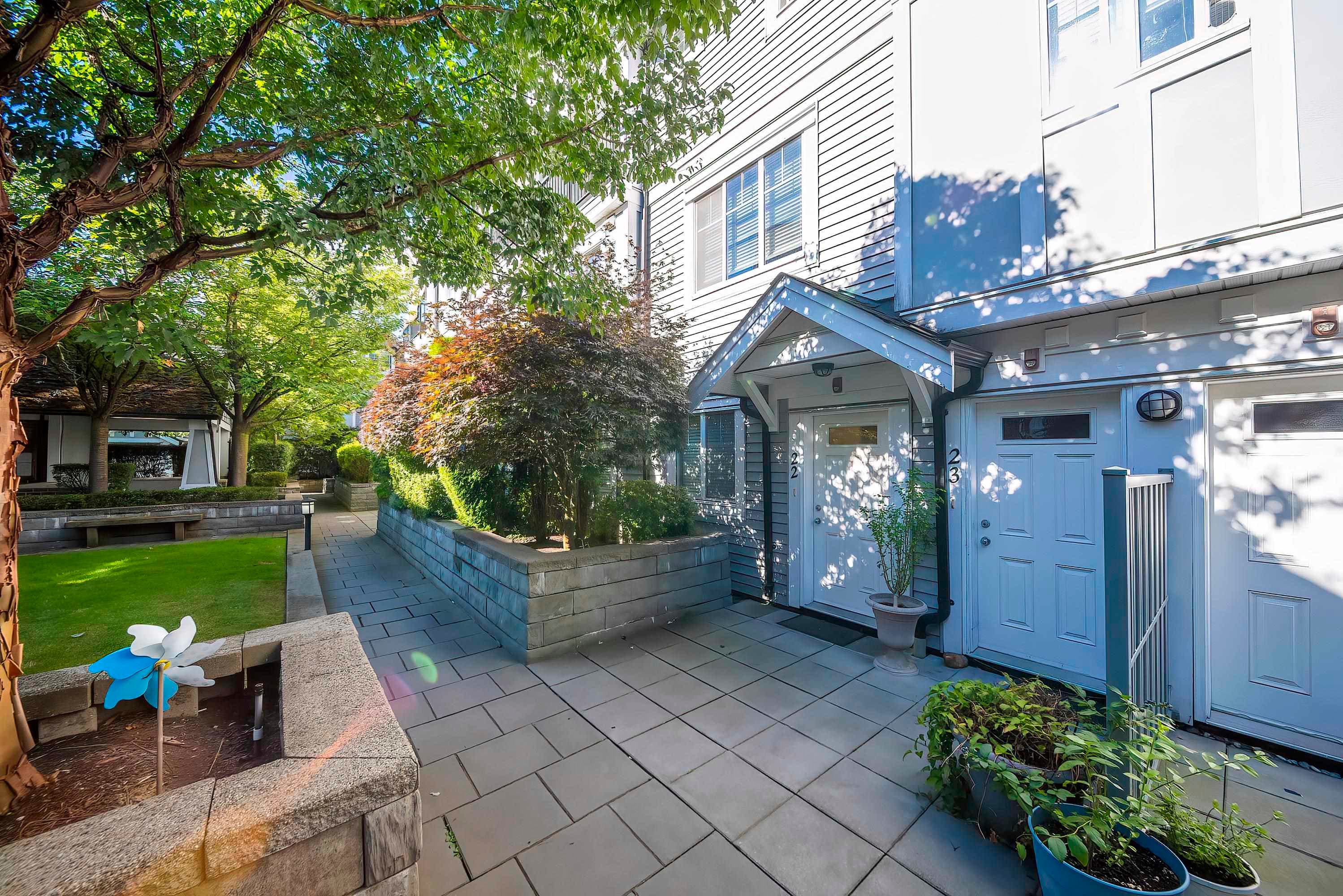 22 - 13239 Old Yale Road, Surrey, V3T 3C5 — photo 2