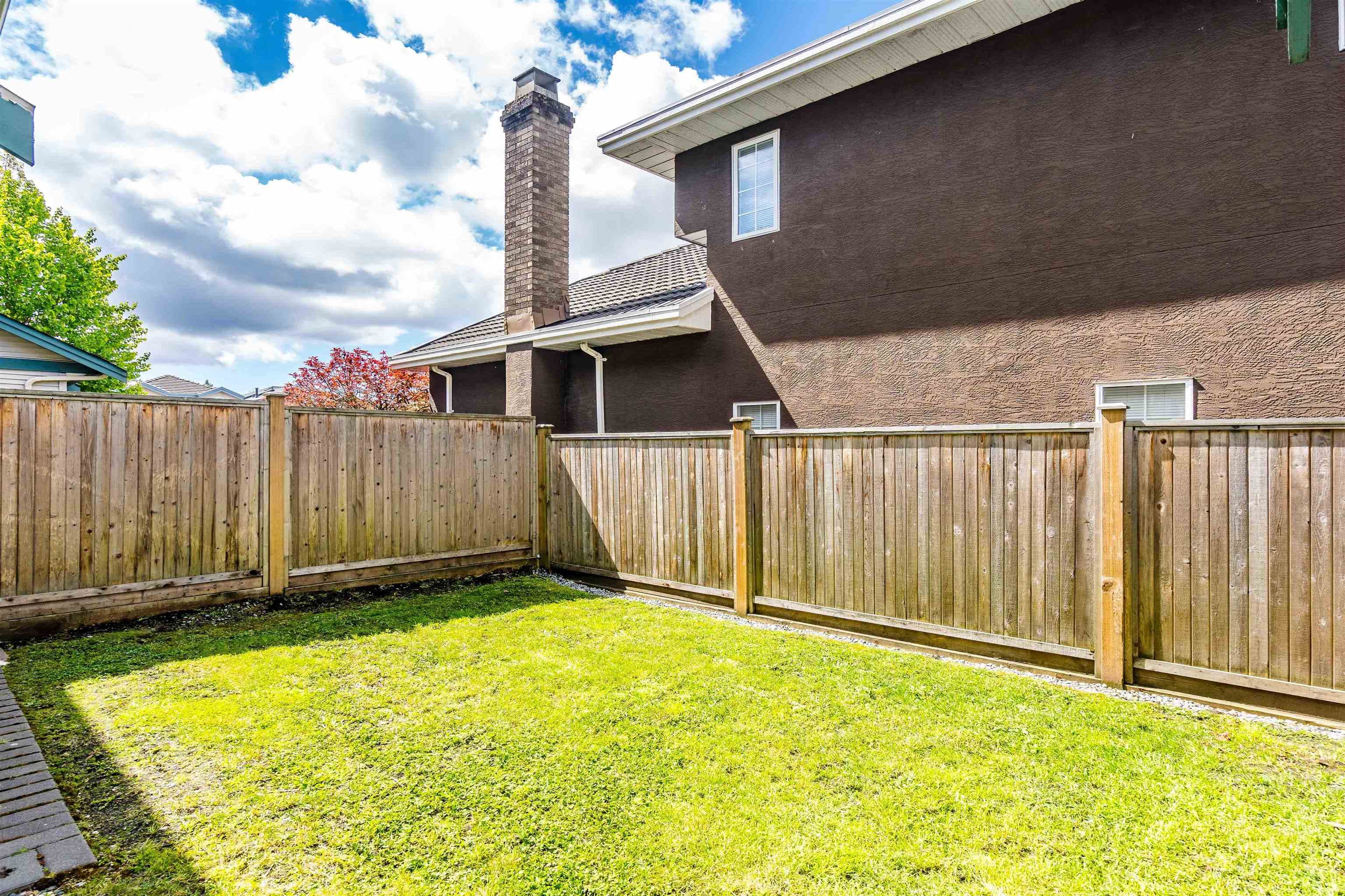 25 - 10411 Hall Avenue, Richmond, V6X 4G7 — photo 4