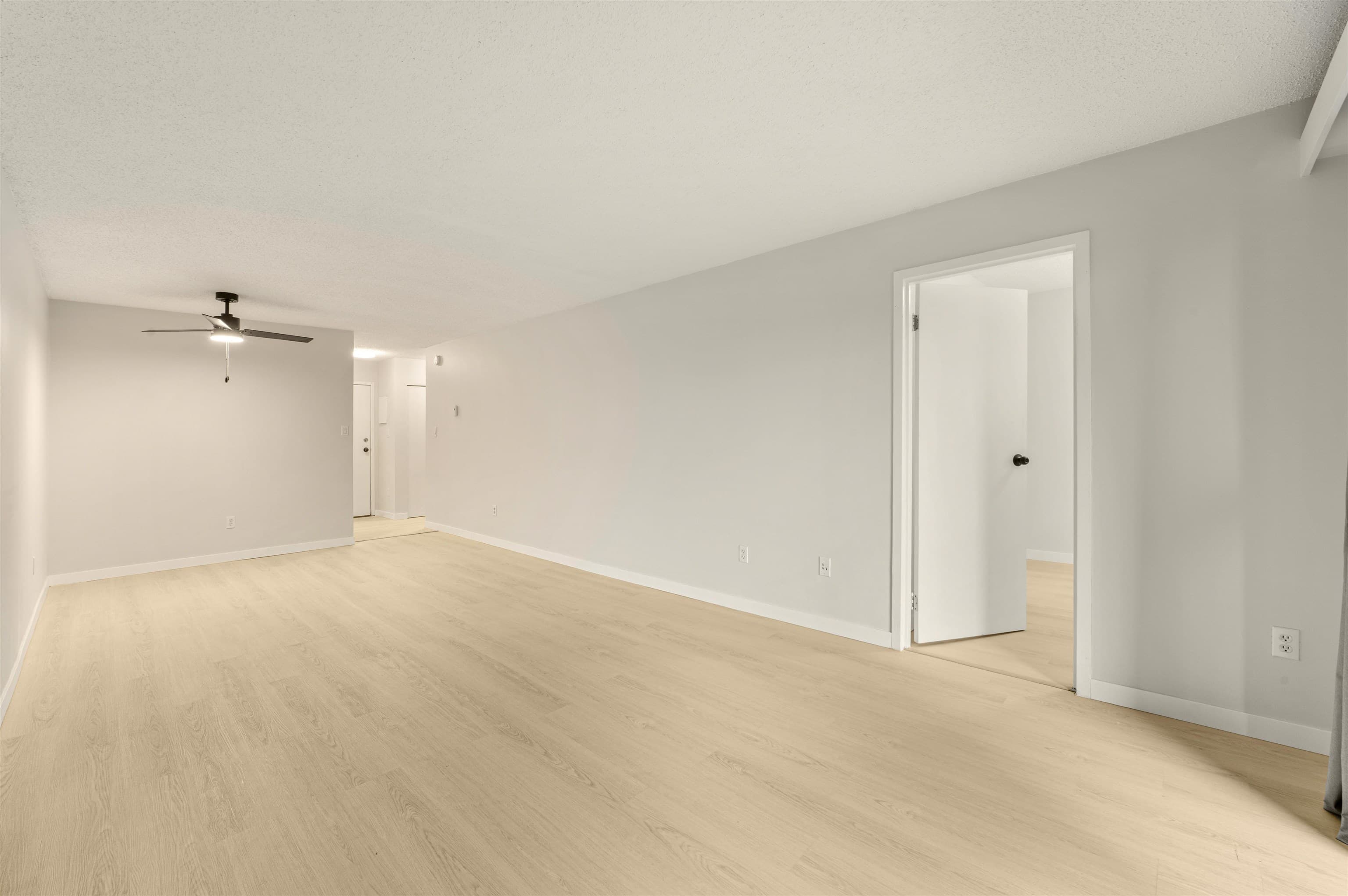 105 - 37 Agnes Street, New Westminster, V3L 5G9 — photo 3