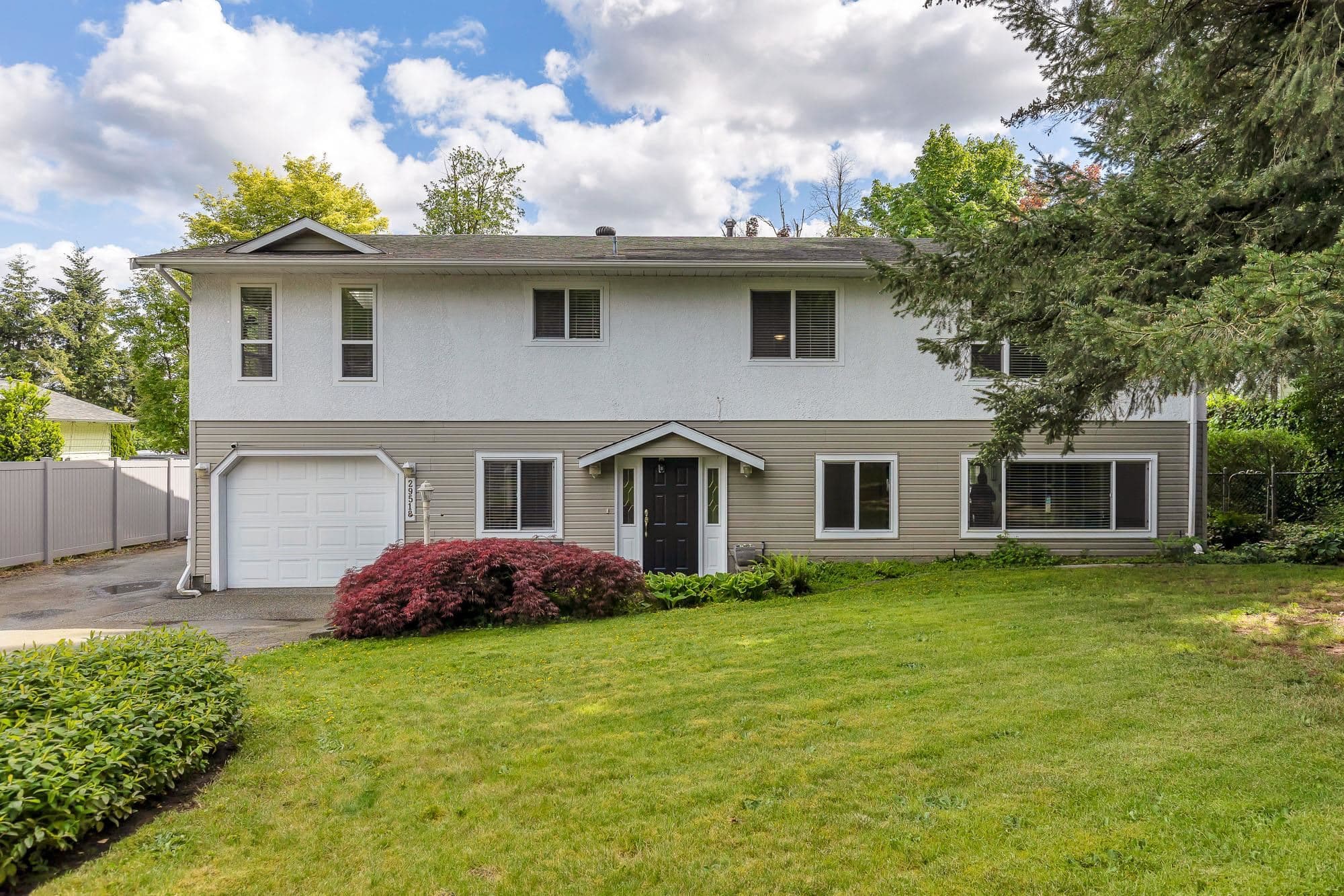 29518 Sunvalley Crescent, Abbotsford, V4X 1J2 — photo 2