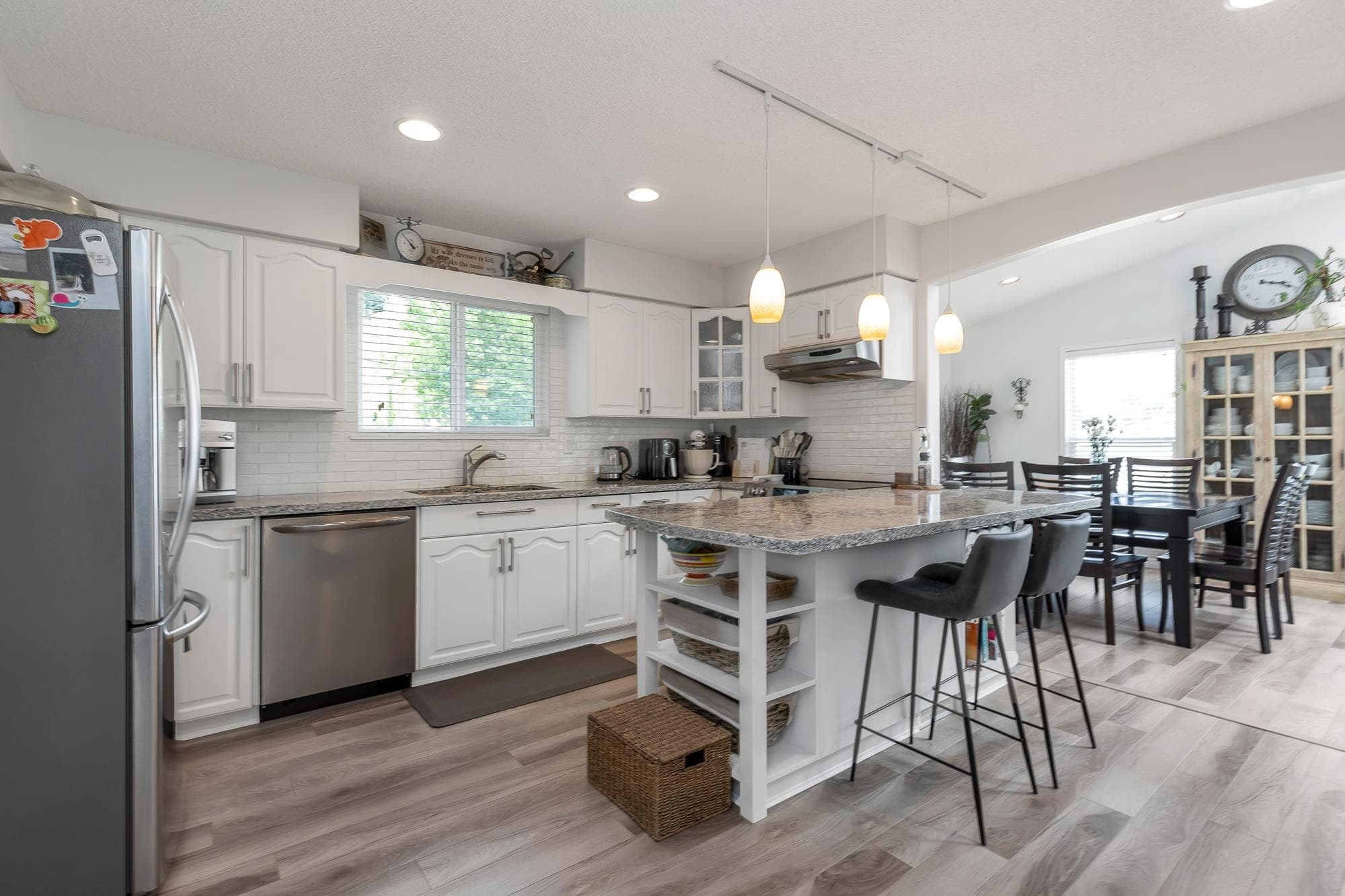 29518 Sunvalley Crescent, Abbotsford, V4X 1J2 — photo 4