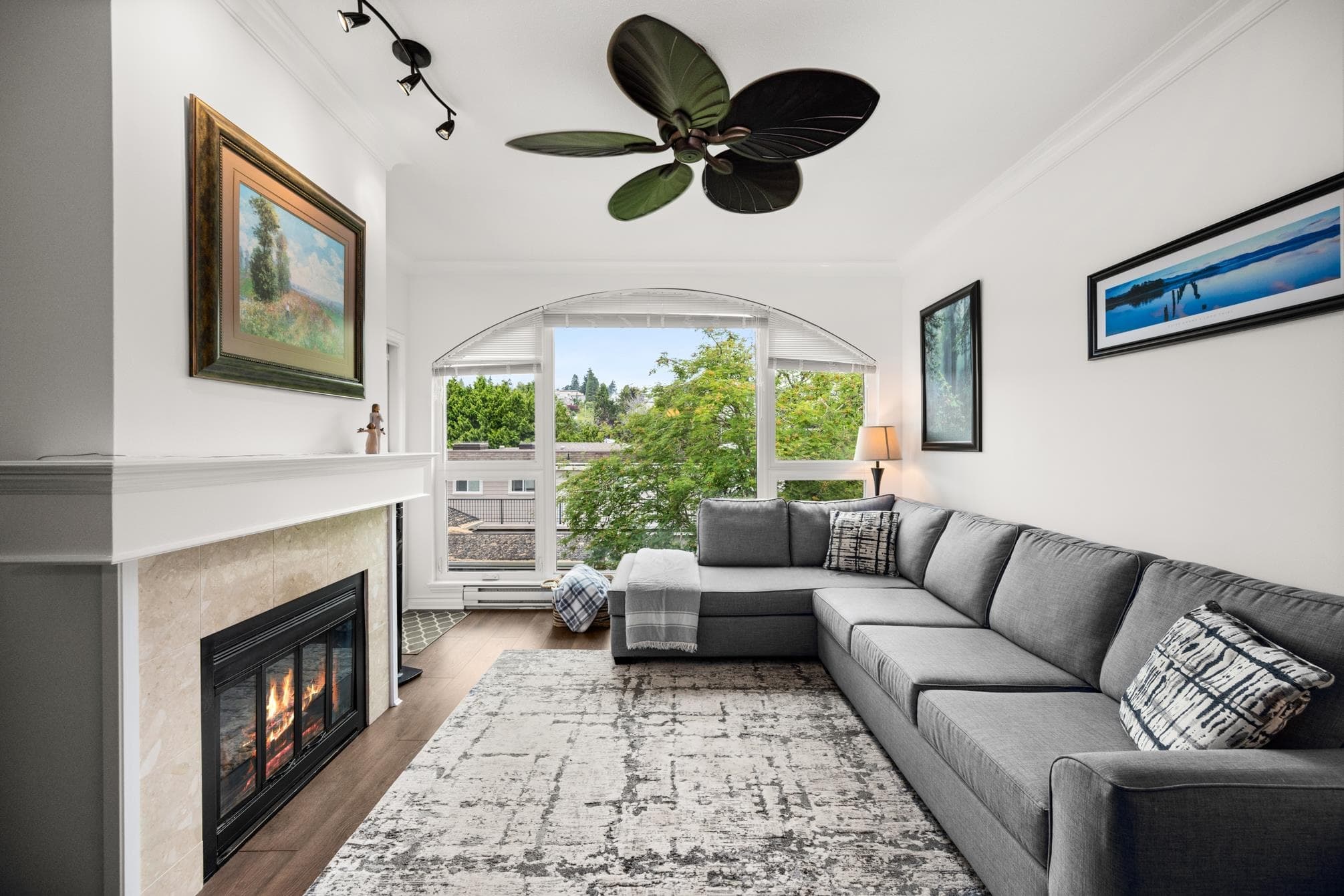 309 - 15809 Marine Drive, White Rock