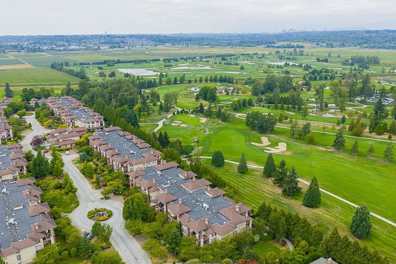 308 - 16499 64 Avenue, Surrey, V3S 6V7 — photo 4