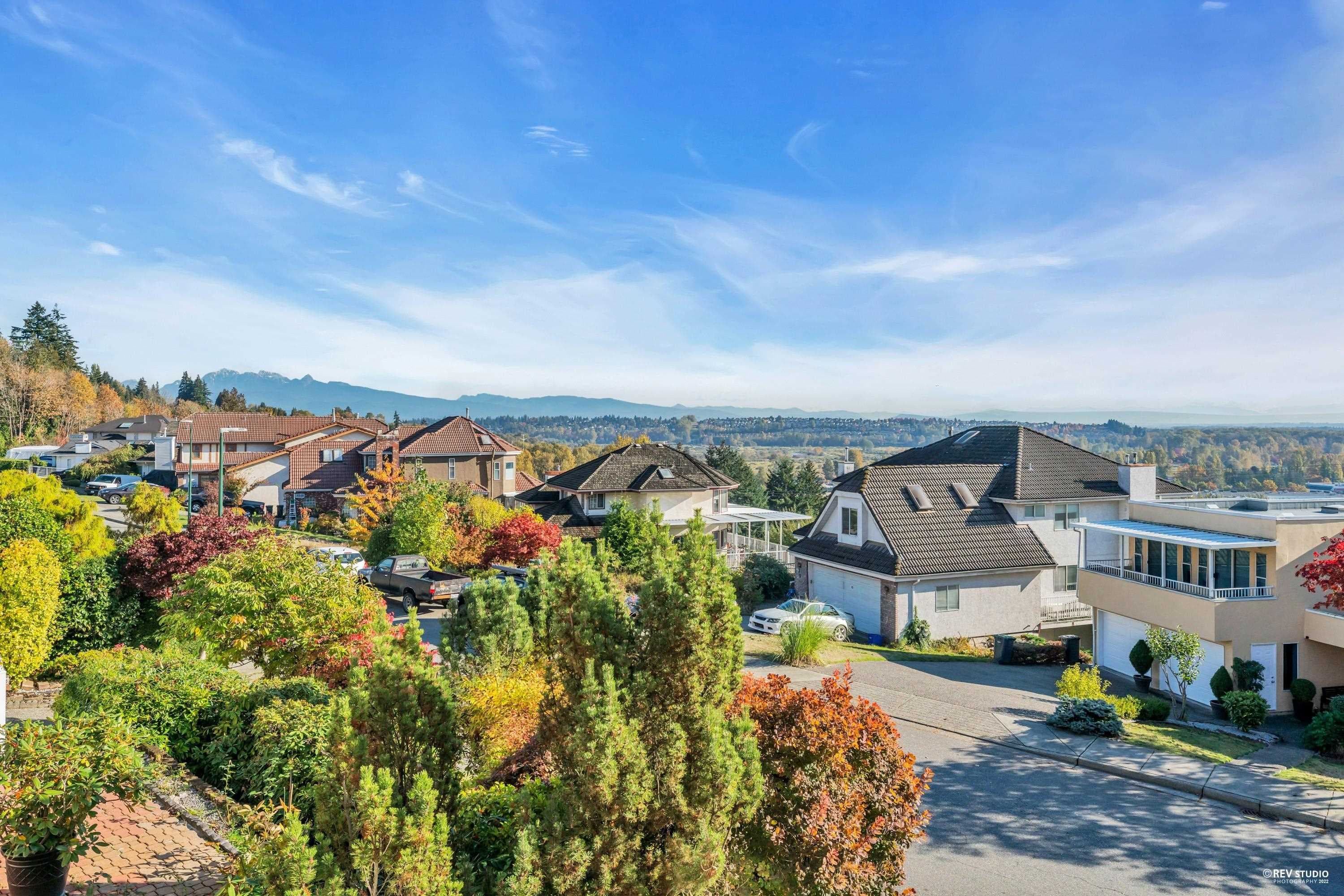 2233 Monashee Court, Coquitlam, V3K 6P7 — photo 3