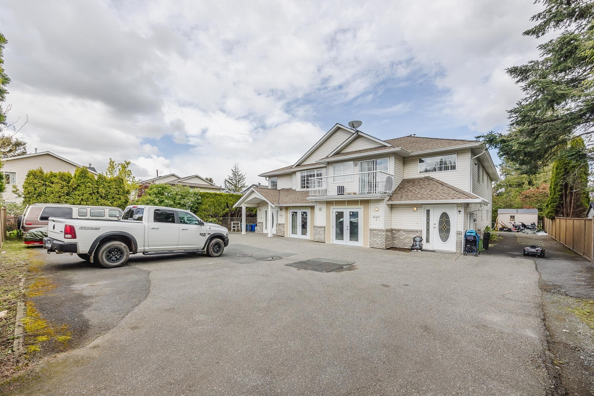 2 - 45821 Thomas Road, Chilliwack