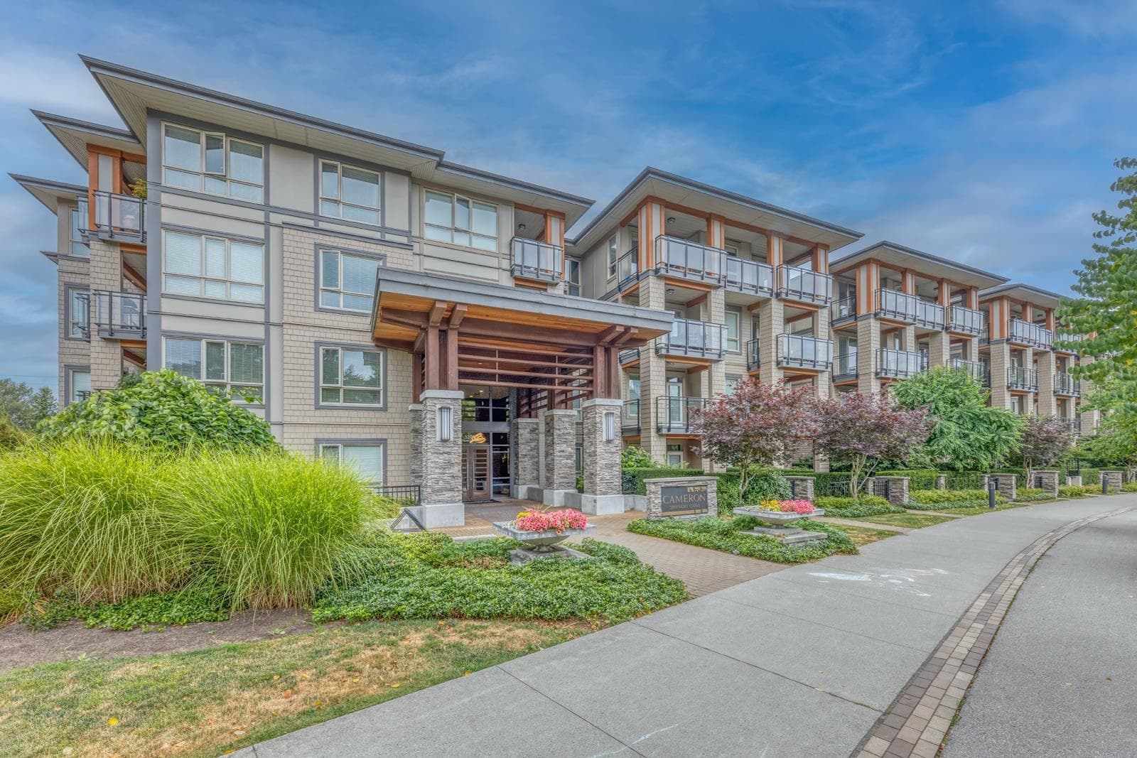 314 - 3399 Noel Drive, Burnaby, V3J 0G8 — photo 1