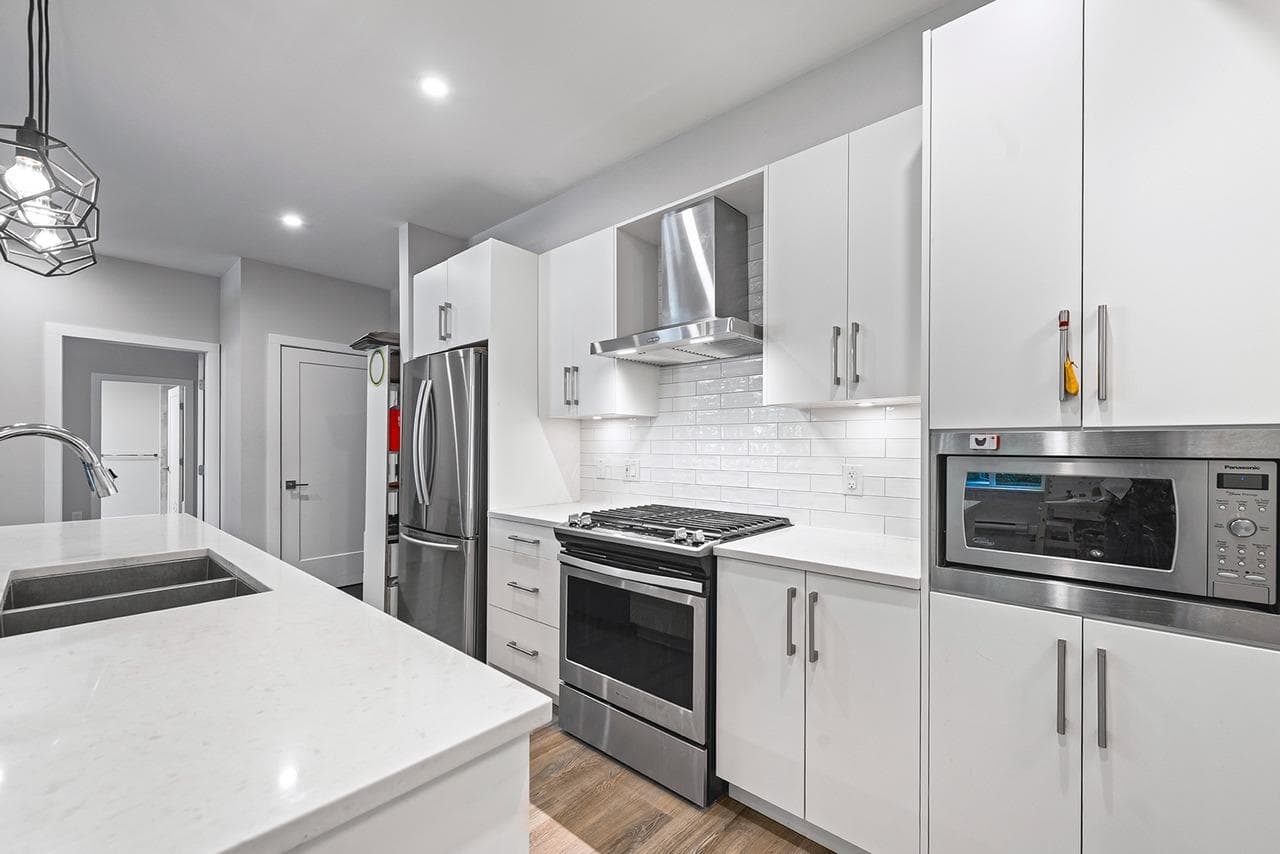 107 - 15436 31 Avenue, Surrey, V3Z 1H3 — photo 4
