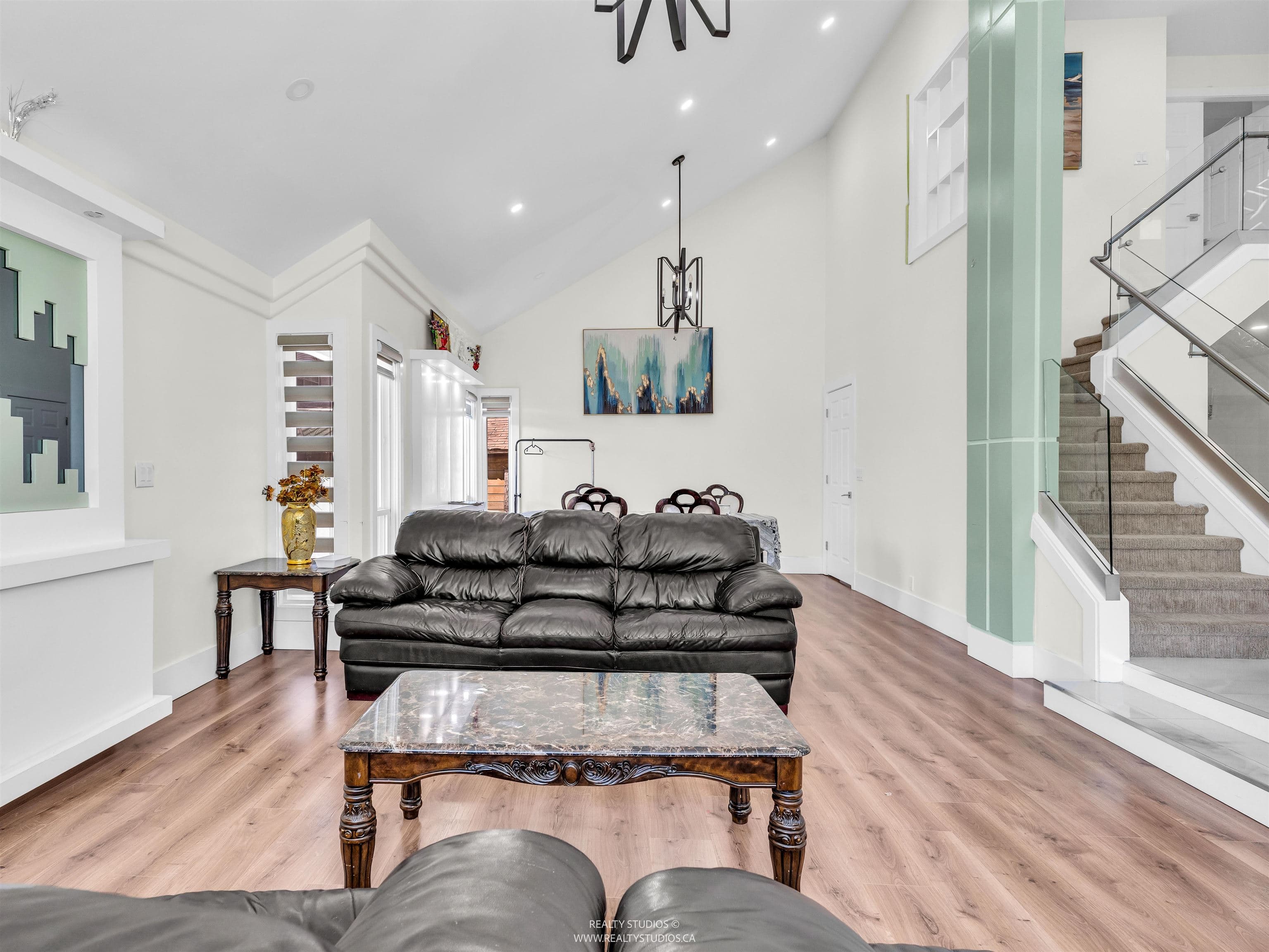 5775 184a Street, Surrey, V3S 7T1 — photo 4