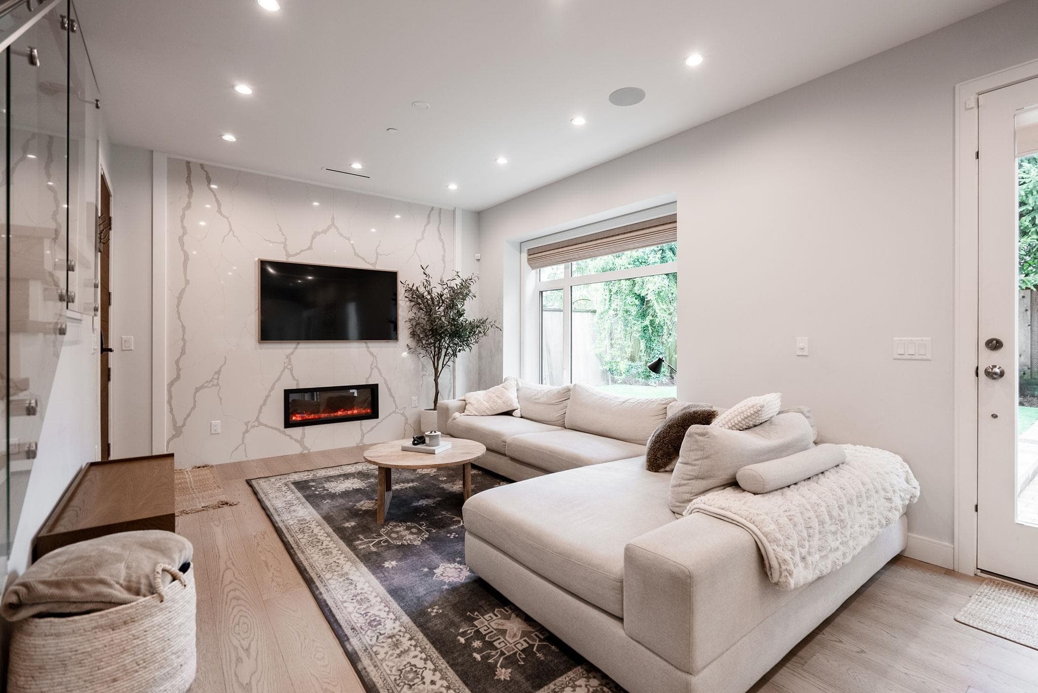 3337 W 40th Avenue, Vancouver, V6N 3B5 — photo 2
