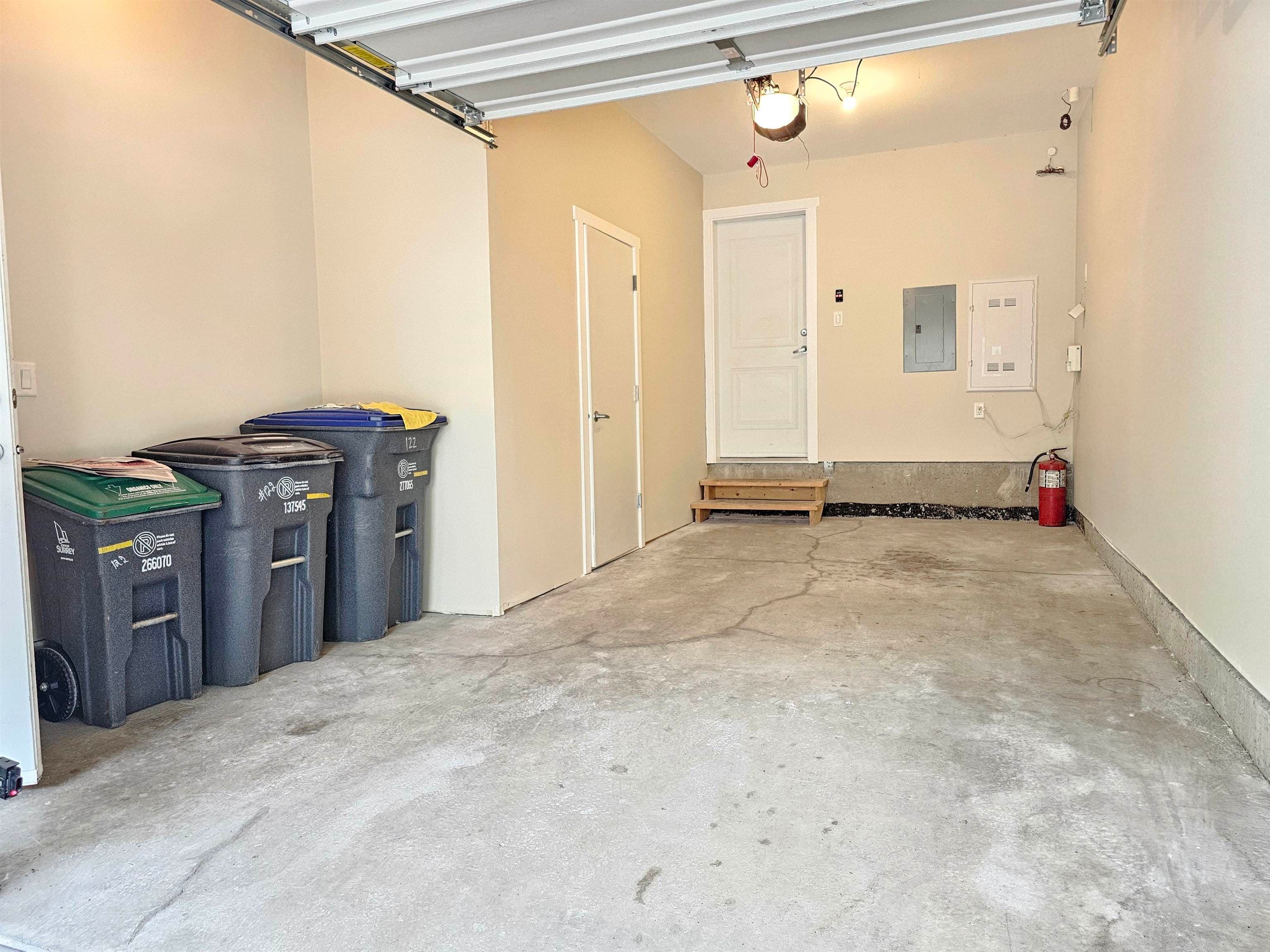 122 - 5888 144 Street, Surrey, V3S 2G1 — photo 4