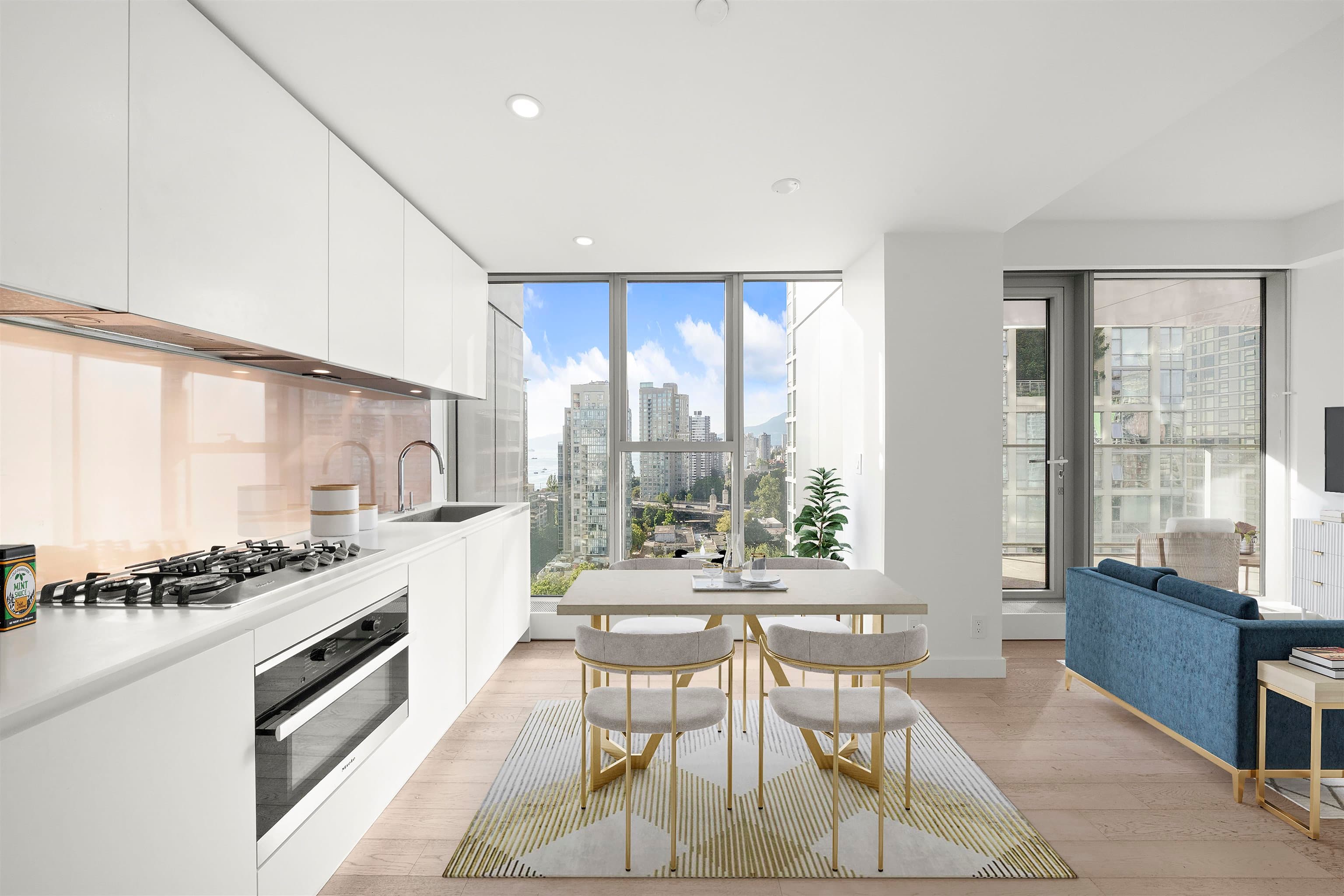 1907 - 1480 Howe Street, Vancouver, V6Z 0G5 — photo 2