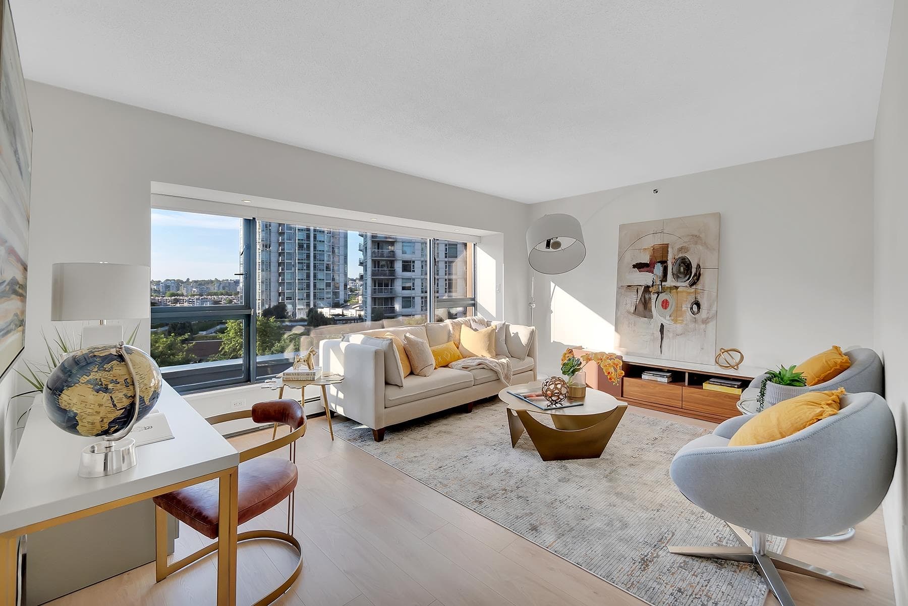 602 - 1177 Pacific Boulevard, Vancouver, V6Z 2R8 — photo 2