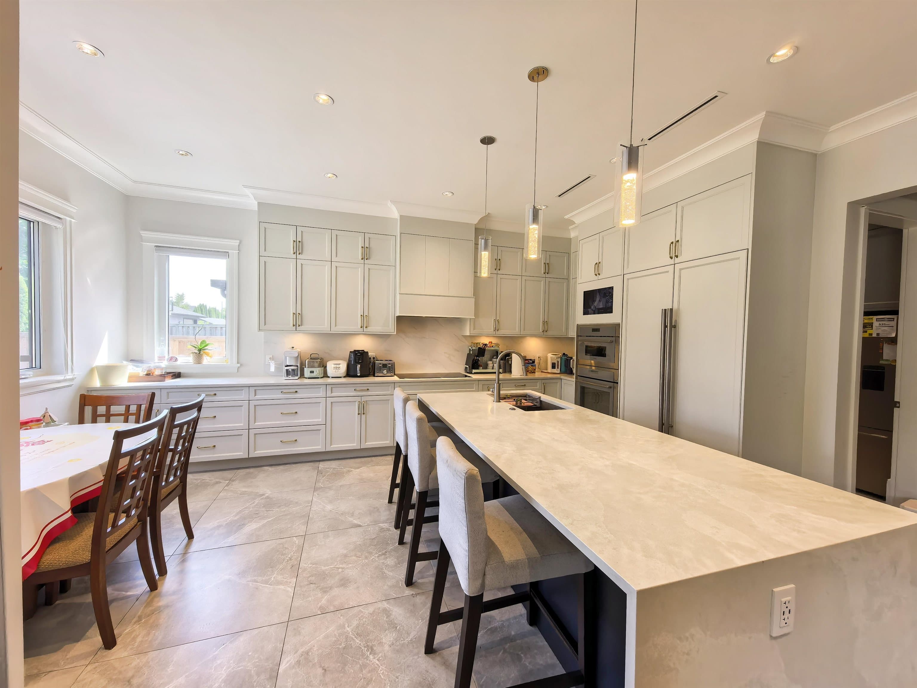 4646 48b Street, Delta, V4K 2R8 — photo 4