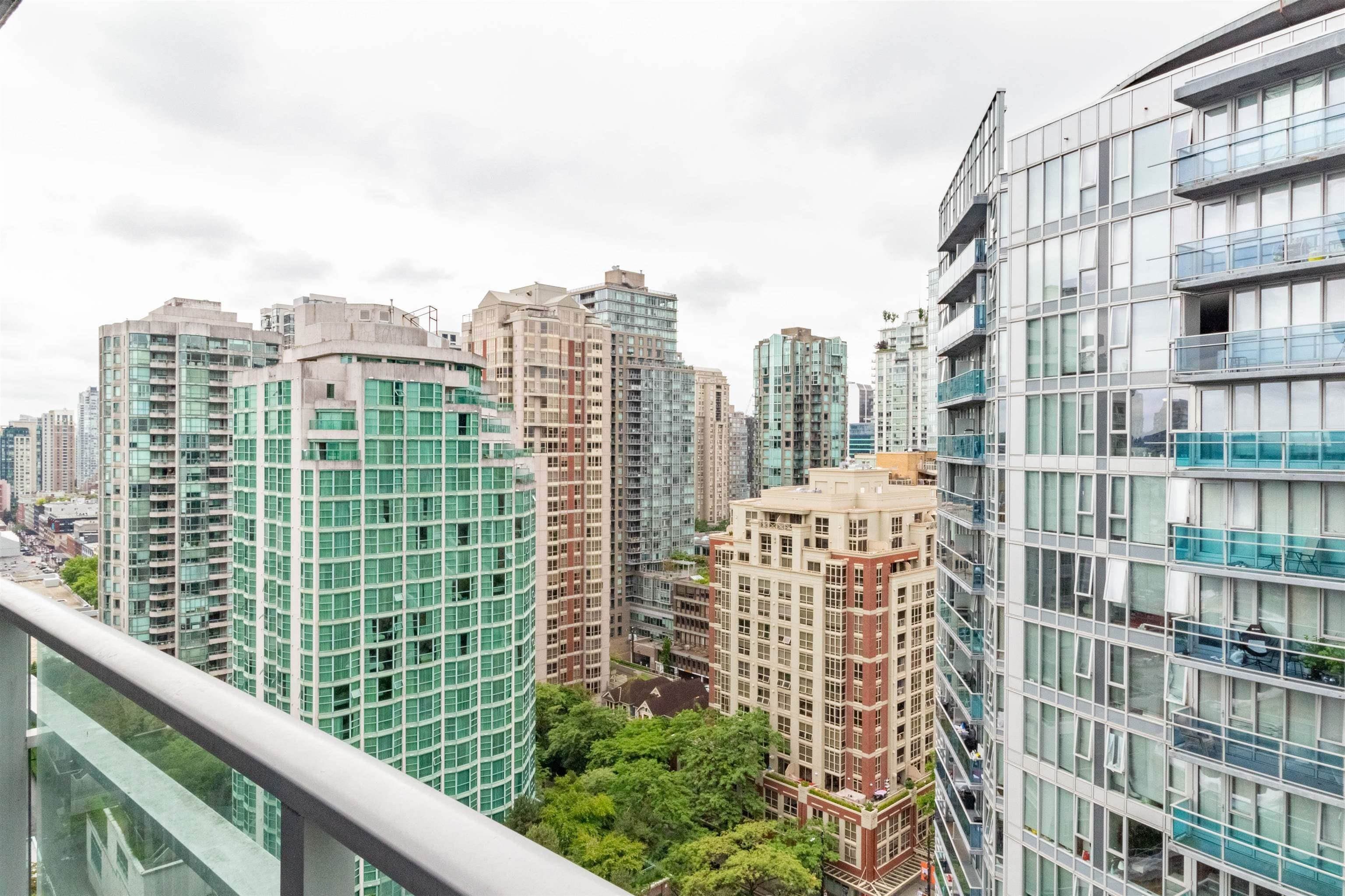 2201 - 233 Robson Street, Vancouver, V6B 0E8 — photo 2