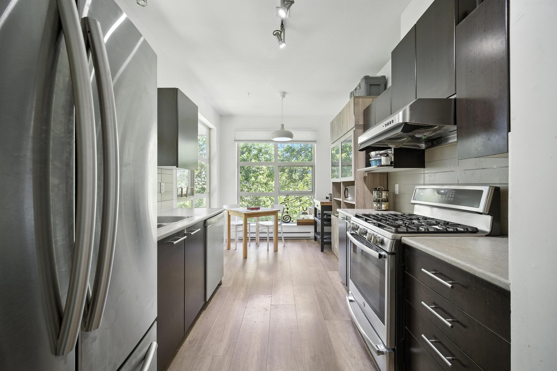 407 - 9319 University Crescent, Burnaby, V5A 4Y5 — photo 3