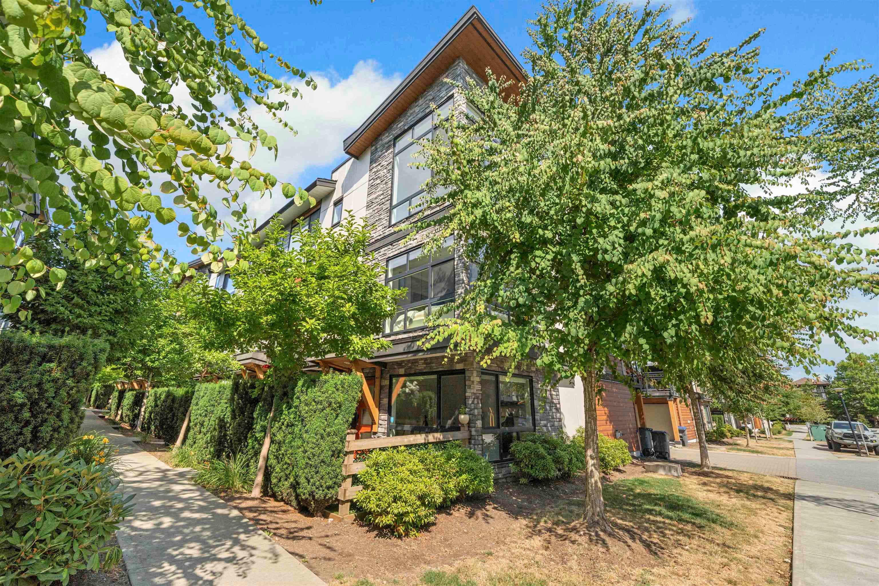 187 - 16488 64 Avenue, Surrey, V3S 6X6 — photo 1