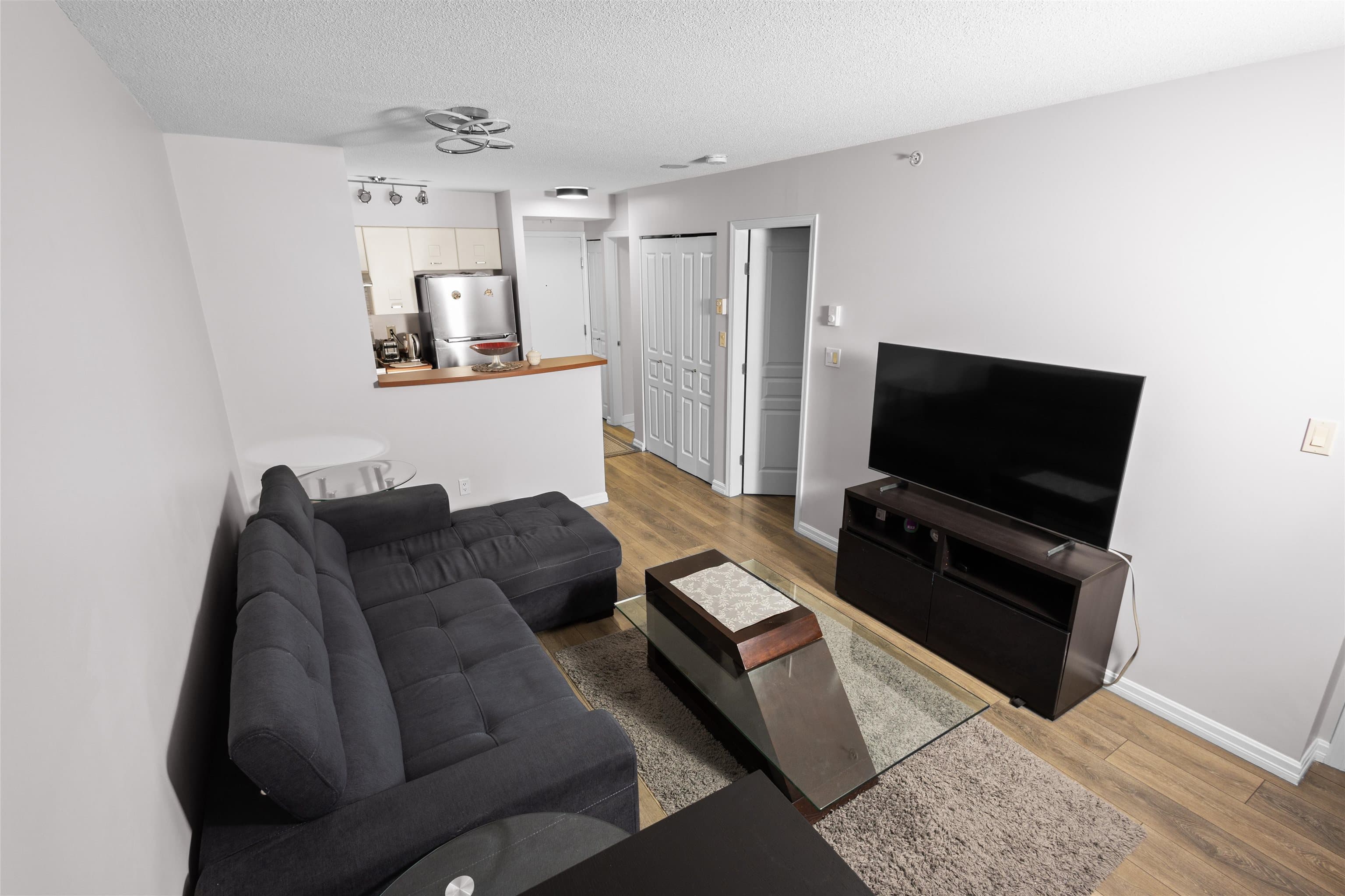 502 - 3438 Vanness Avenue, Vancouver, V5R 6E7 — photo 5