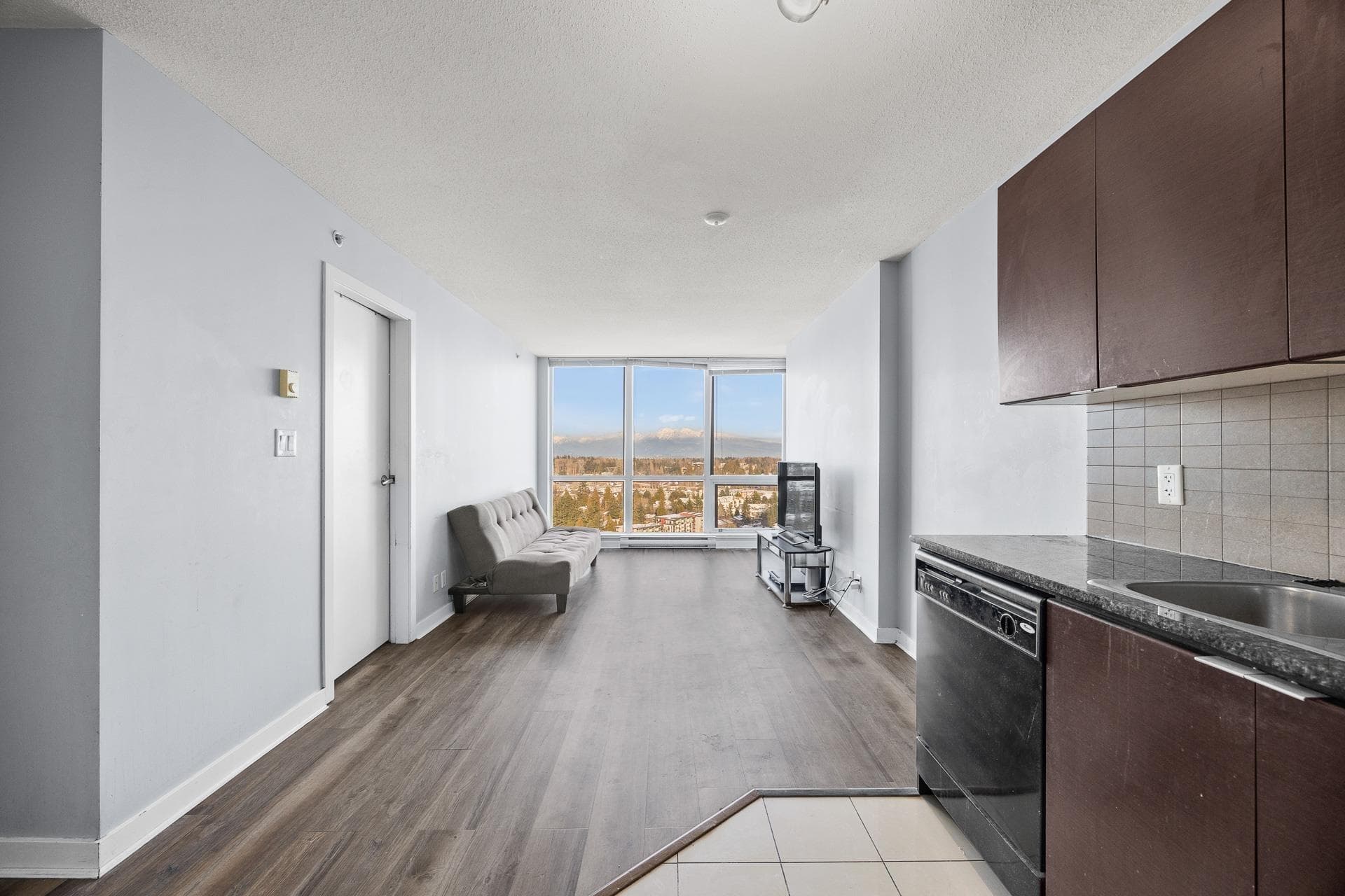 3005 - 13618 100 Avenue, Surrey, V3T 0A8 — photo 4