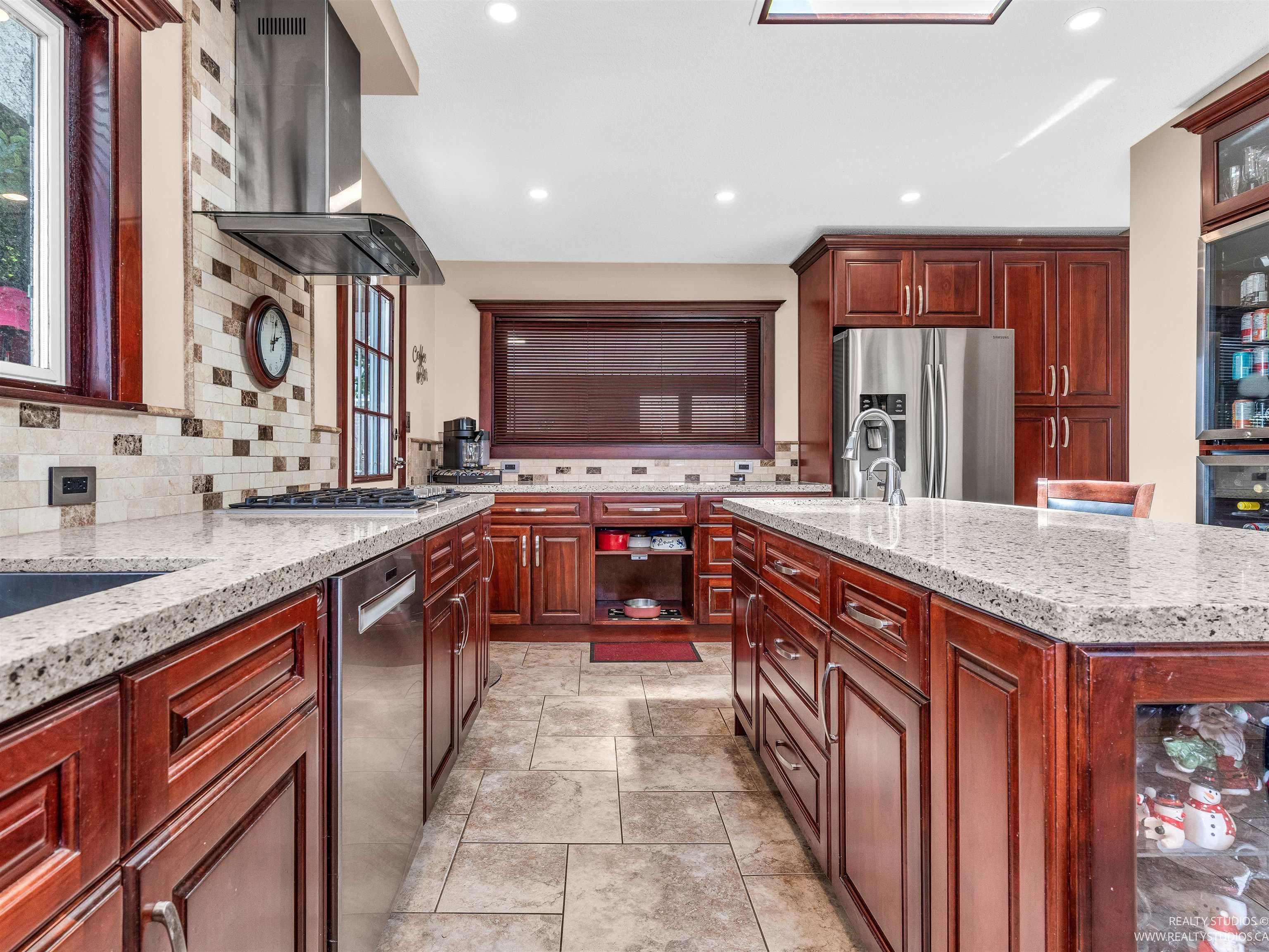 2990 Eddystone Crescent, North Vancouver, V7H 1B9 — photo 5