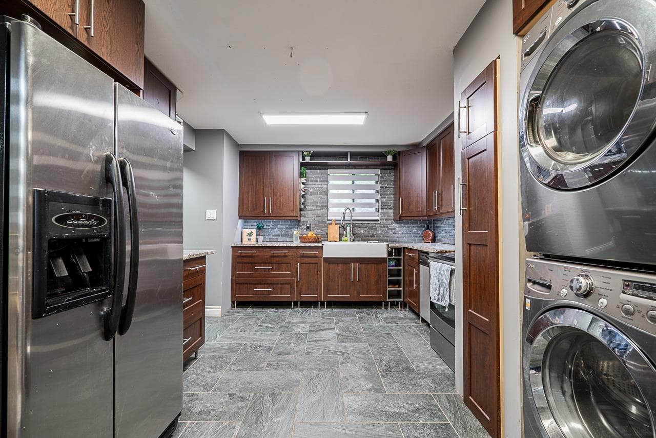 71 - 8555 King George Boulevard, Surrey, V3W 5C3 — photo 5