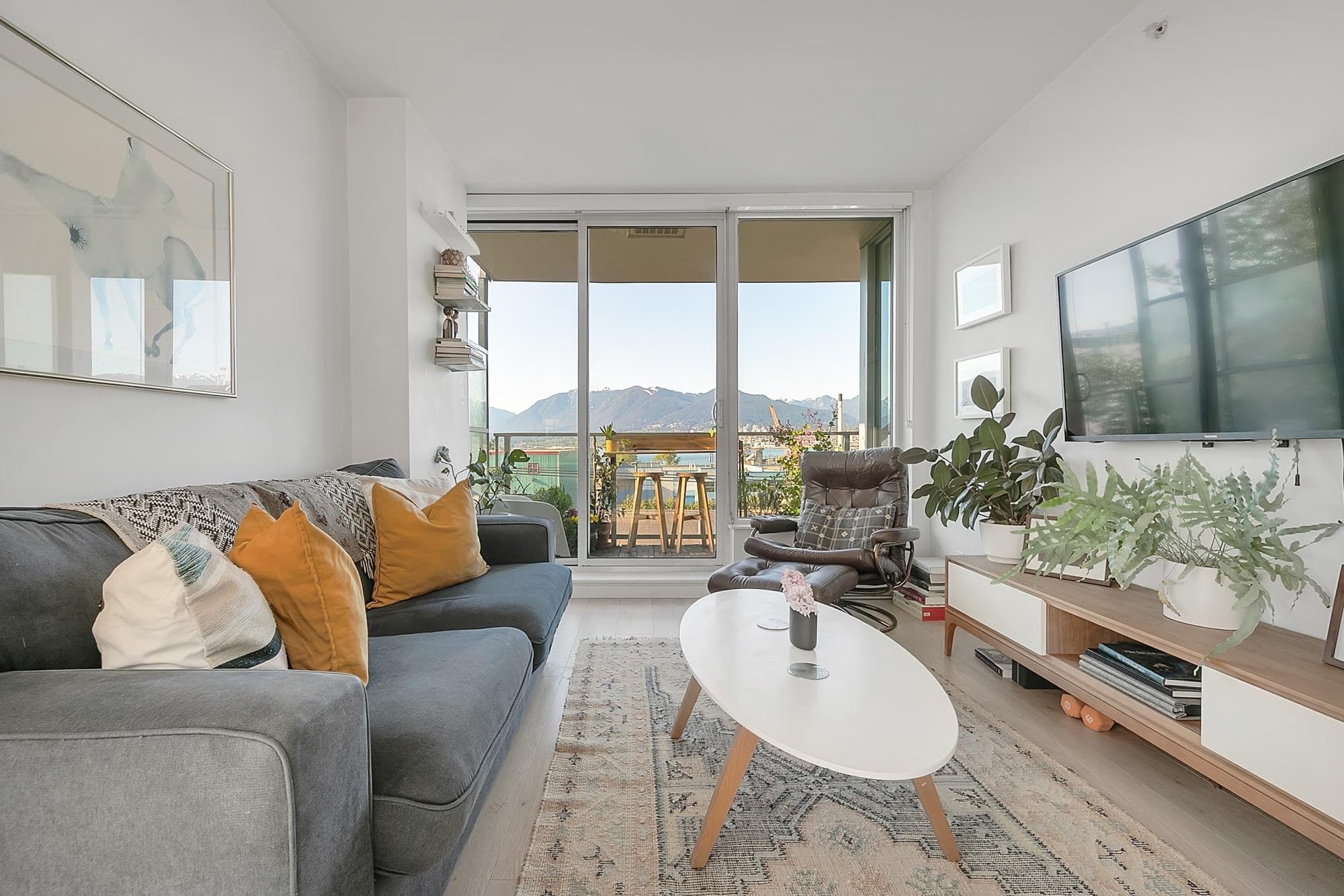 302 - 933 E Hastings Street, Vancouver, V6A 0G6 — photo 4