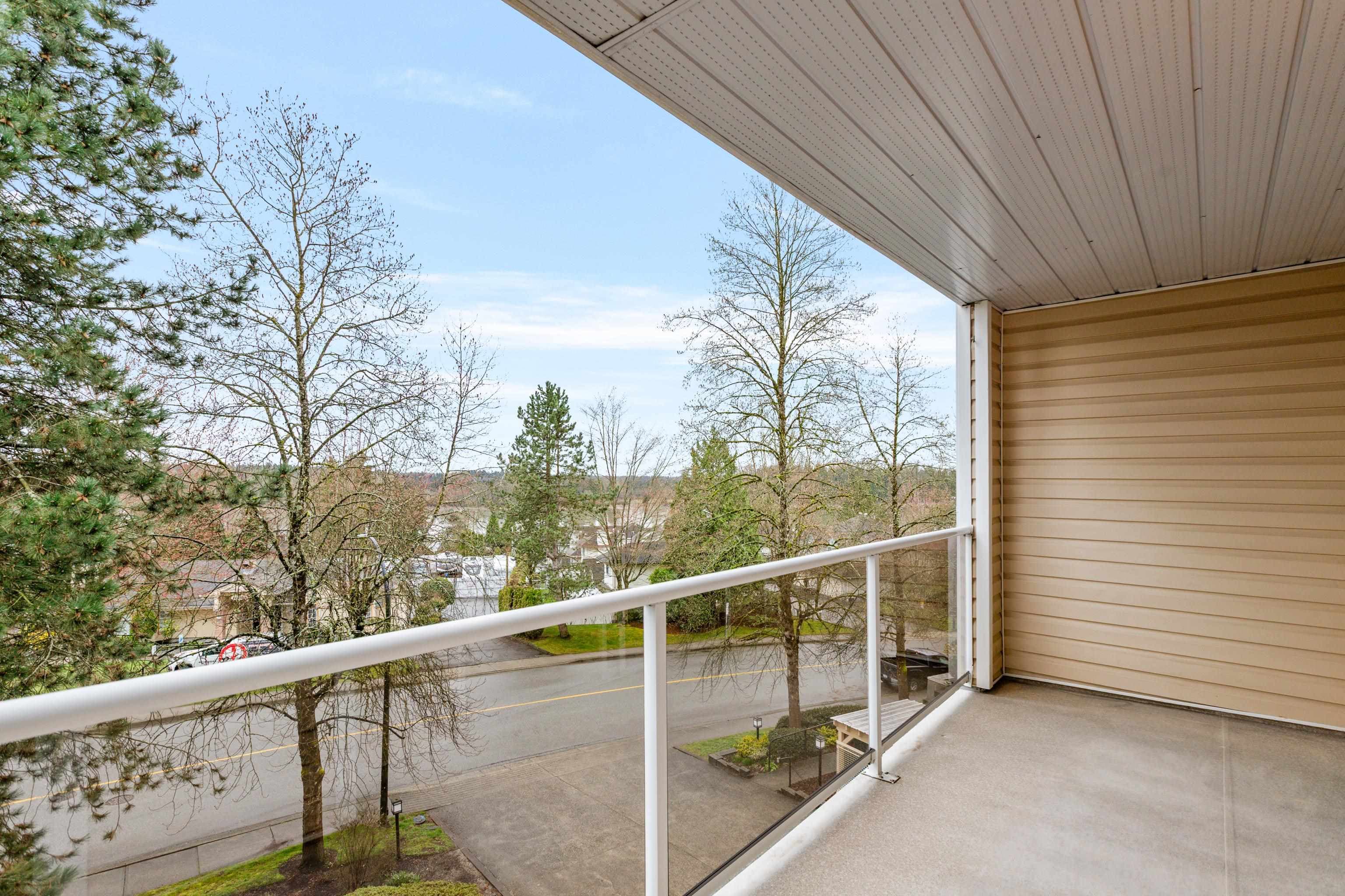 225 - 22611 116 Avenue, Maple Ridge, V2X 0W7 — photo 1