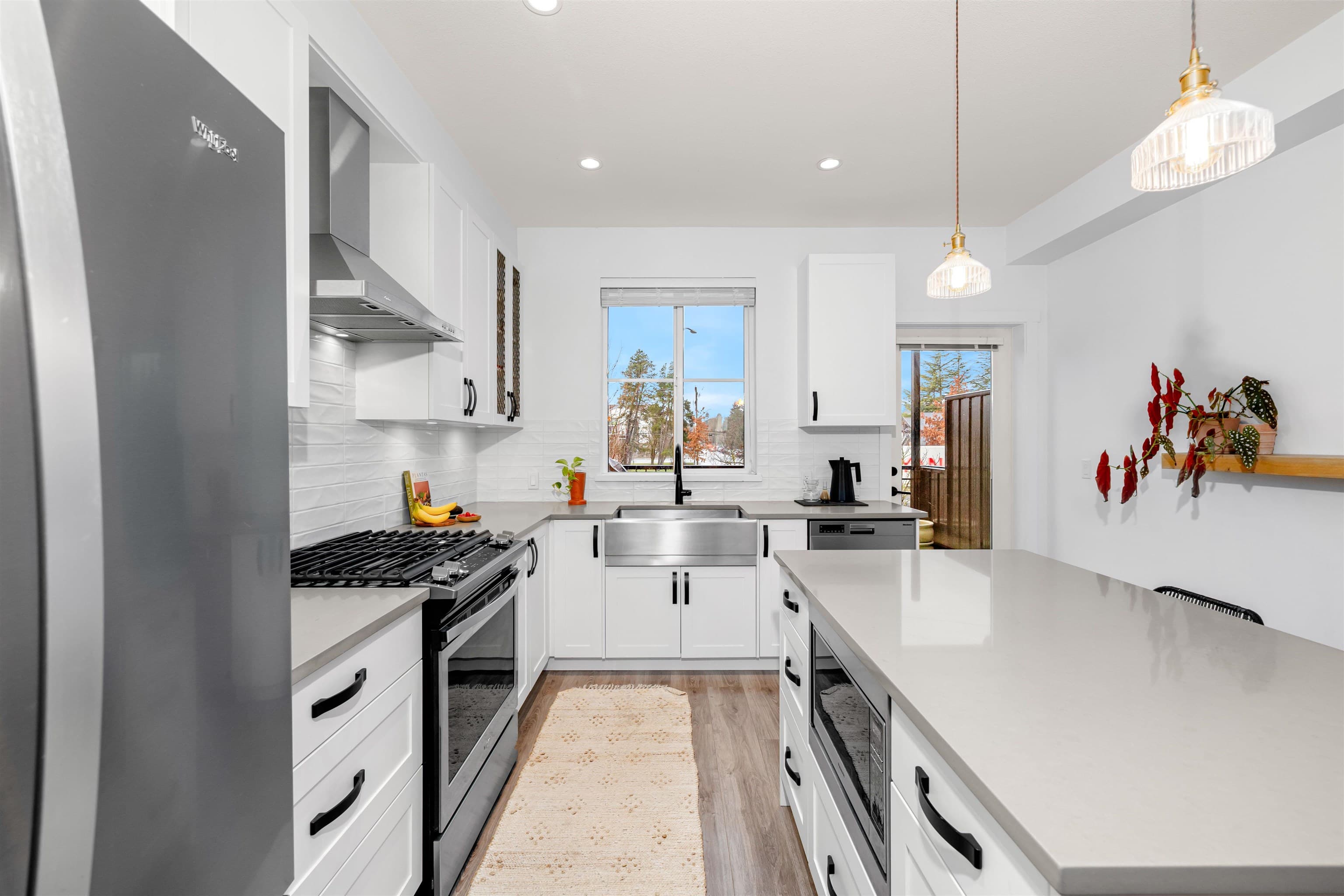 22 - 5945 176a Street, Surrey, V3S 0A2 — photo 4