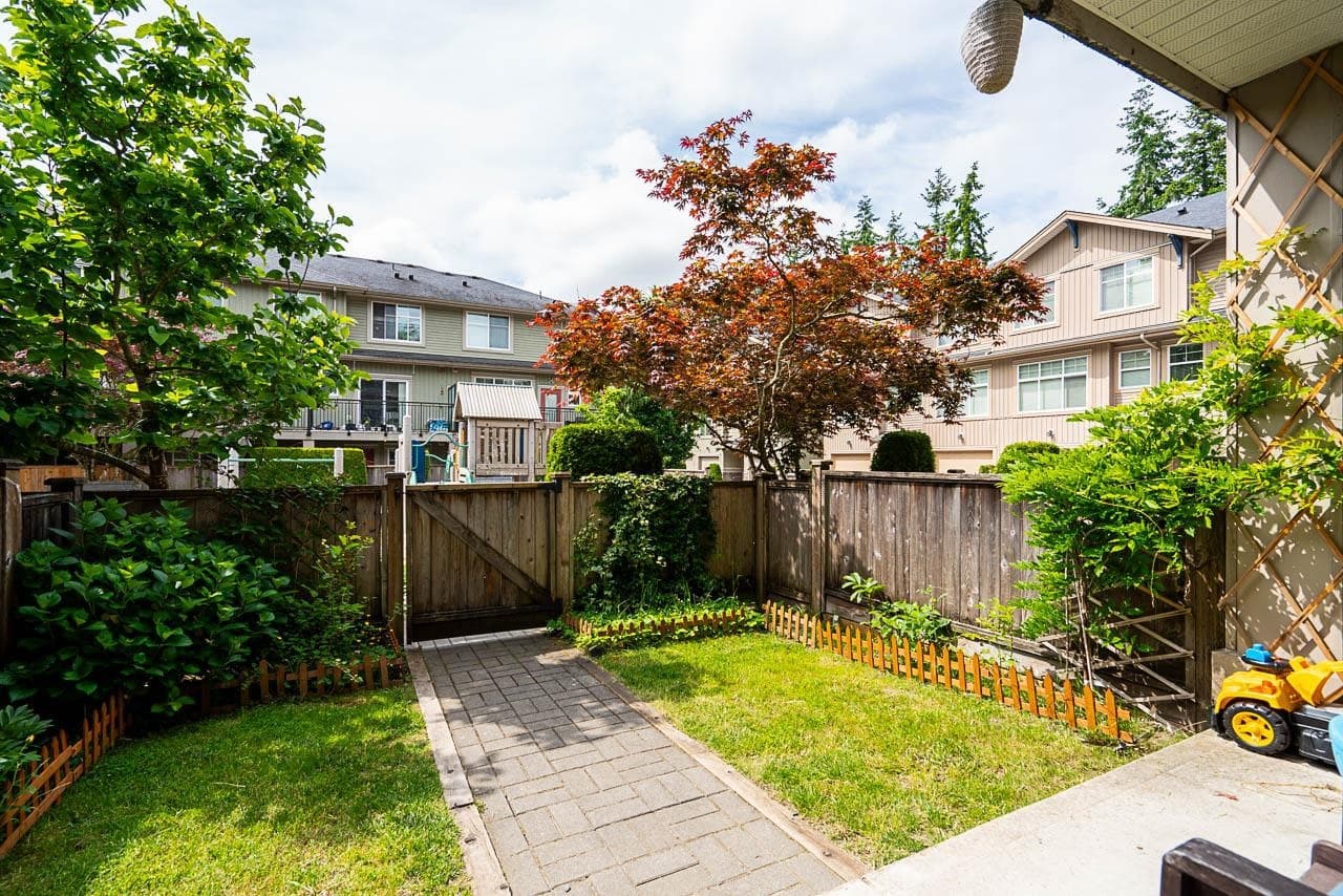 30 - 20967 76 Avenue, Langley, V2Y 0L9 — photo 1