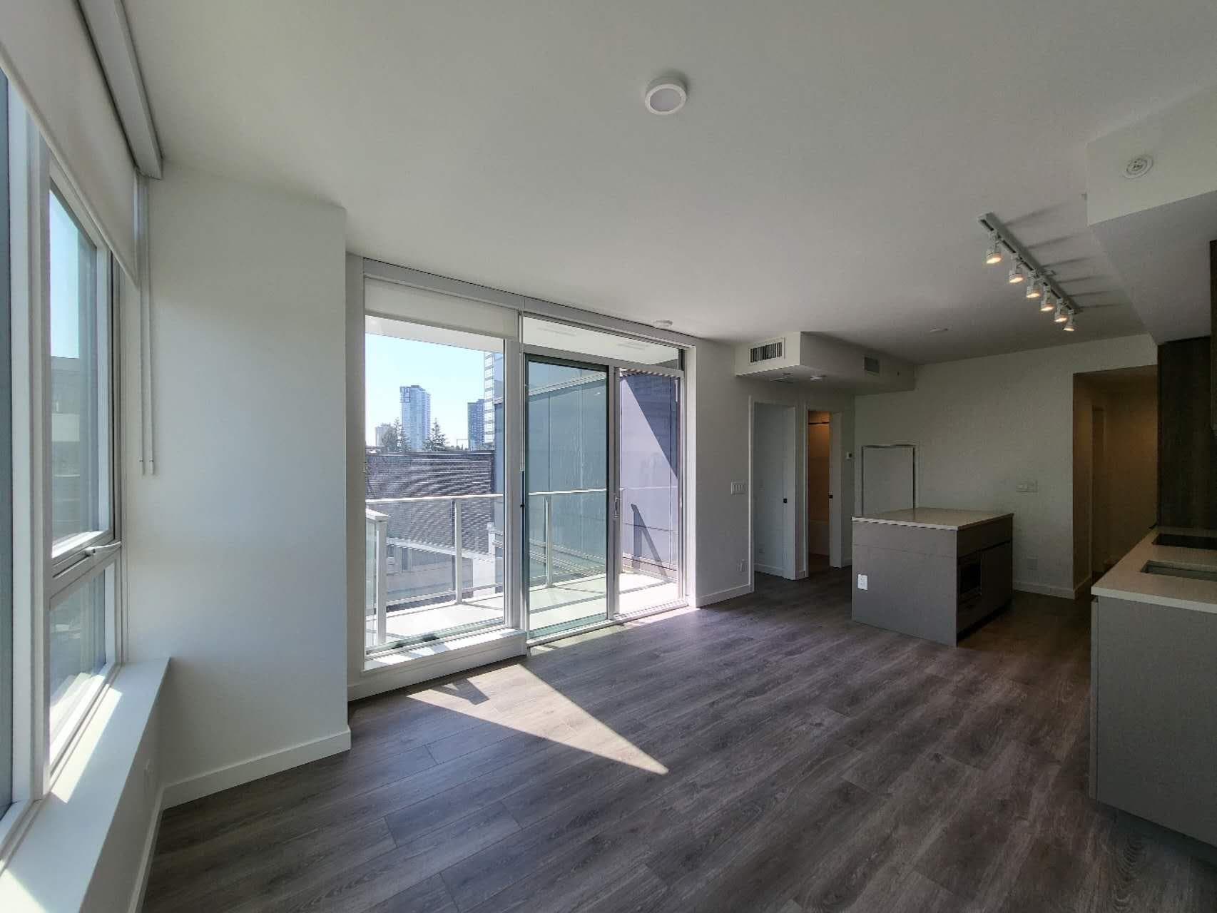 608 - 10448 University Drive, Surrey, V3T 0S7 — photo 4