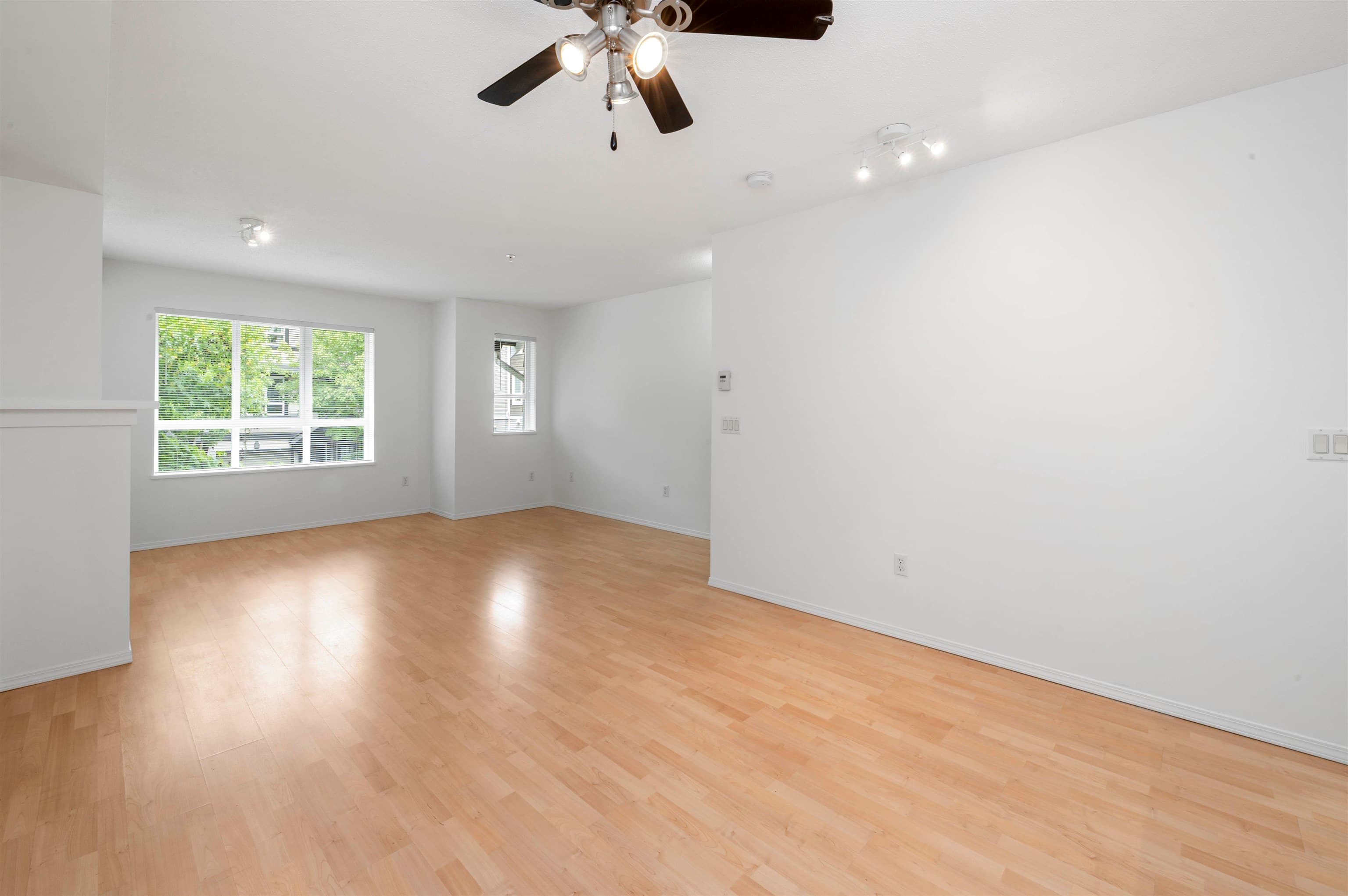 63 - 6747 203 Street, Langley, V2Y 3B5 — photo 5