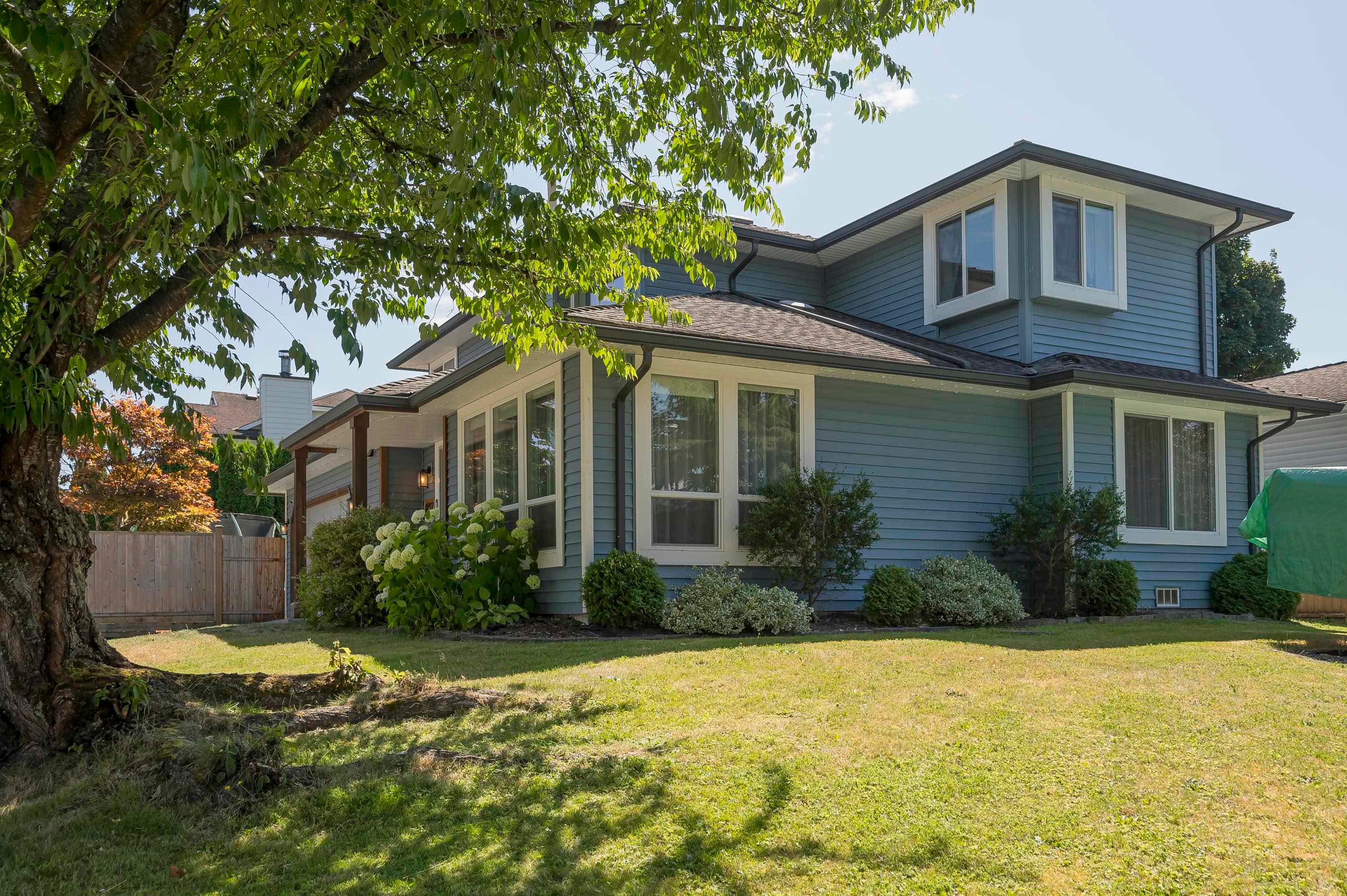 9297 211 Street, Langley, V1M 2B2 — photo 2