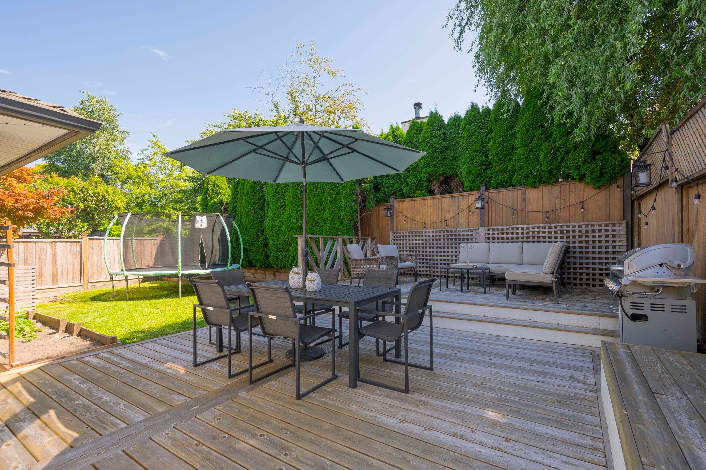 9297 211 Street, Langley, V1M 2B2 — photo 4