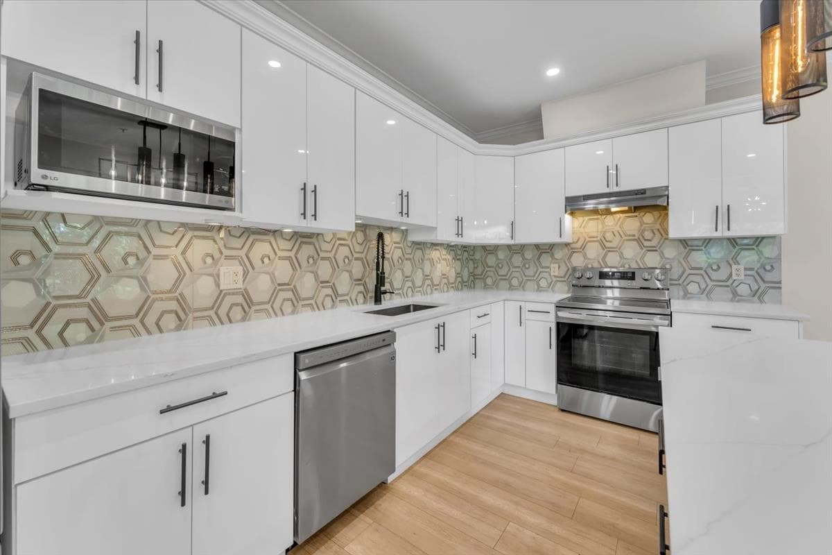 52 - 8633 159 Street, Surrey, V4N 5W1 — photo 5
