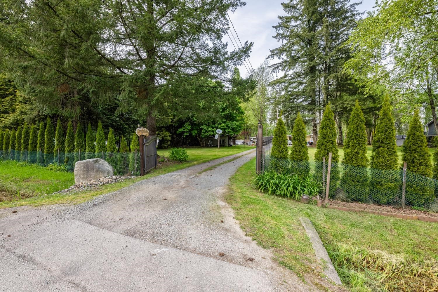 18089 94 Avenue, Surrey, V4N 4A3 — photo 5