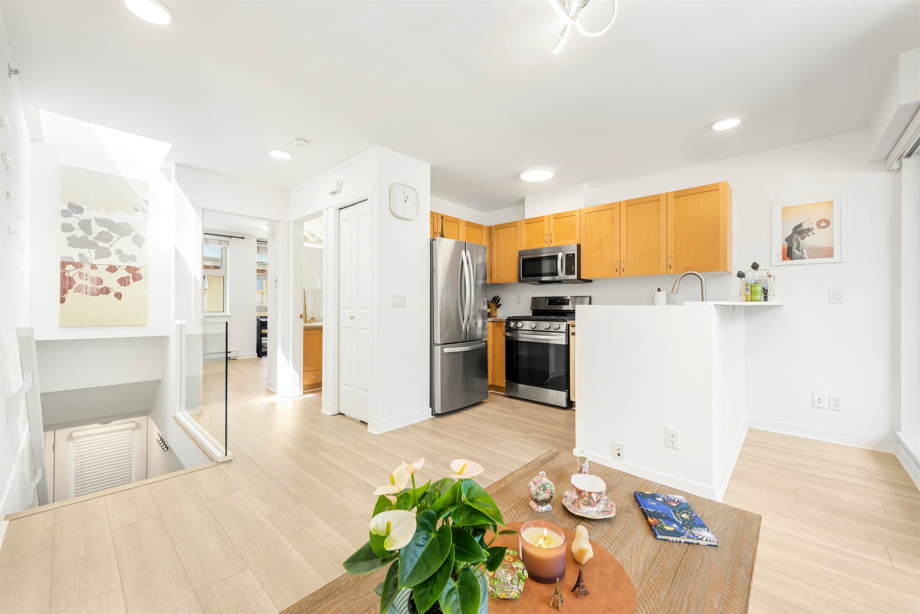 11 - 618 W 6th Avenue, Vancouver