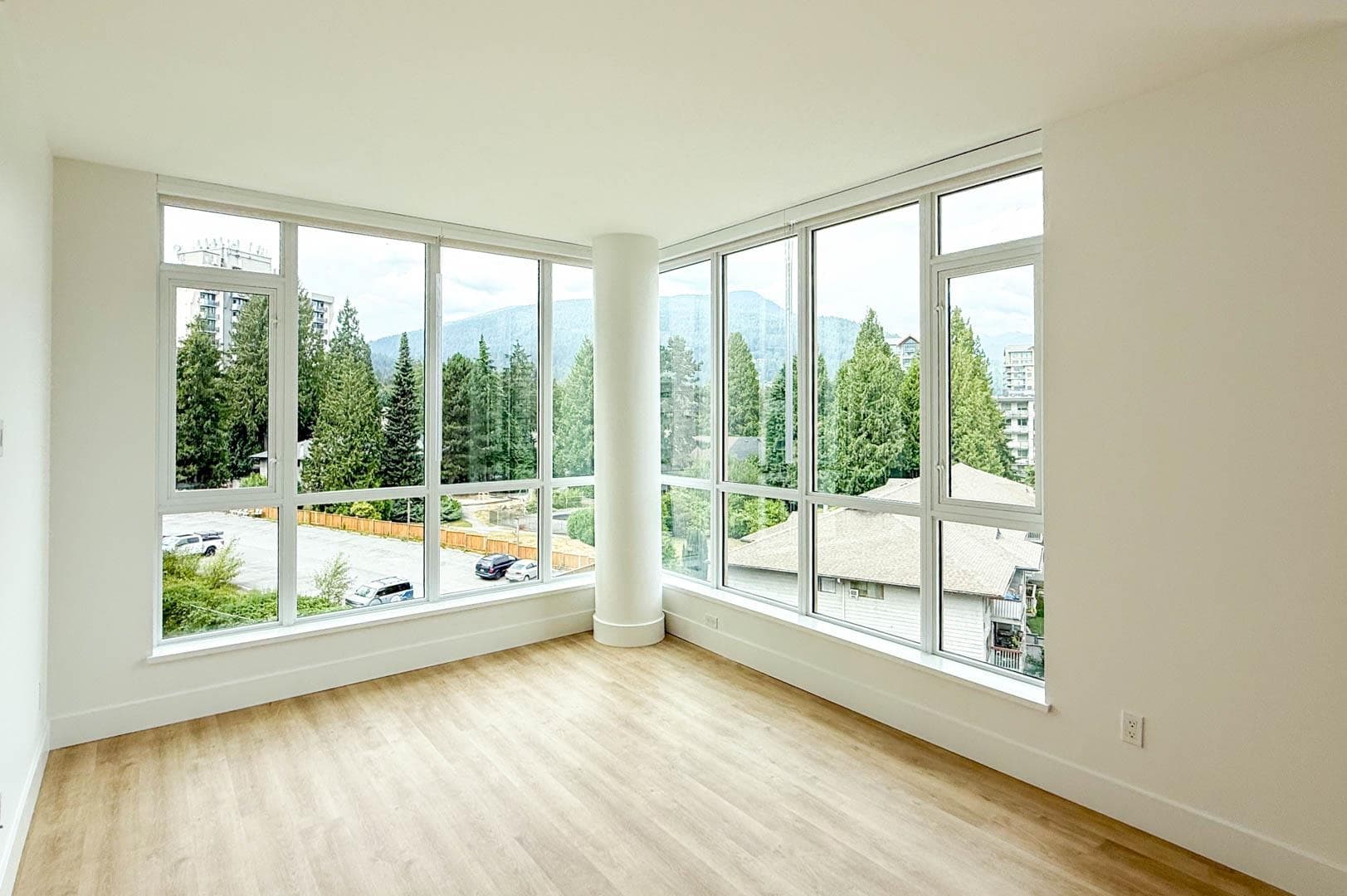 607 - 2385 Emery Court, North Vancouver, V7J 0E9 — photo 5
